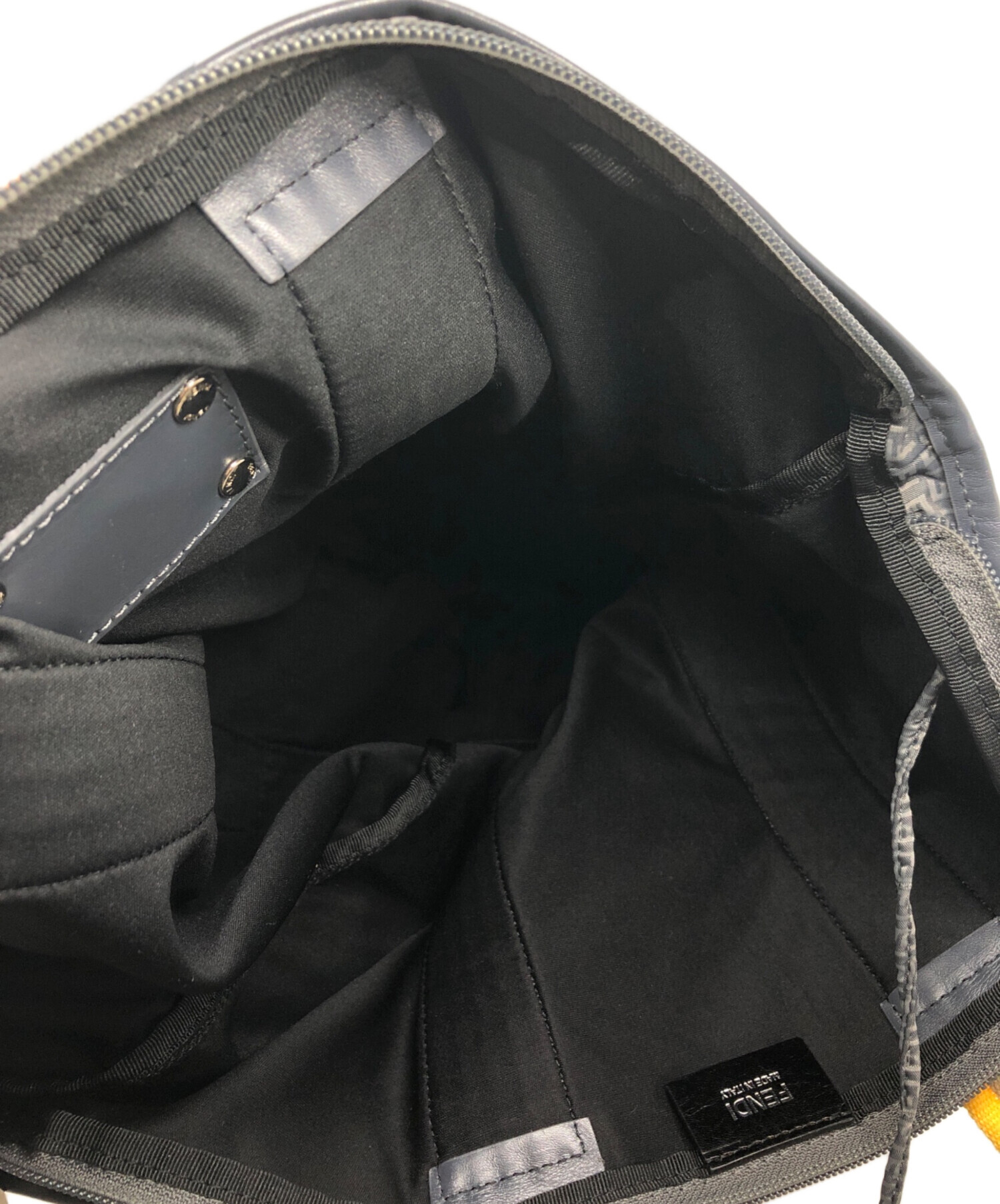 中古・古着通販】FENDI (フェンディ) ズッキーノ トートバッグ グレー