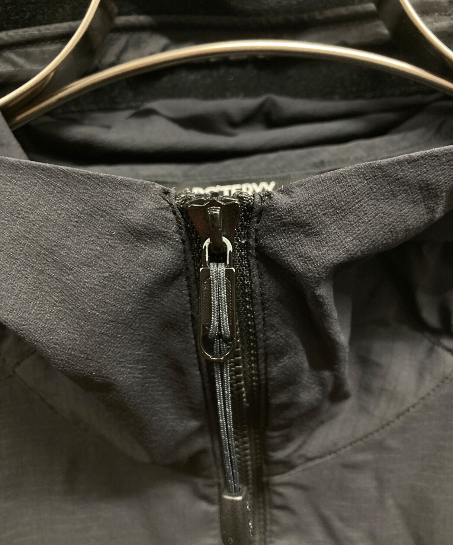 【中古】ARC'TERYX ブラック スコーミッシュ　S 中古・古着通販】ARC'TERYX (アークテリクス) スコーミッシュ