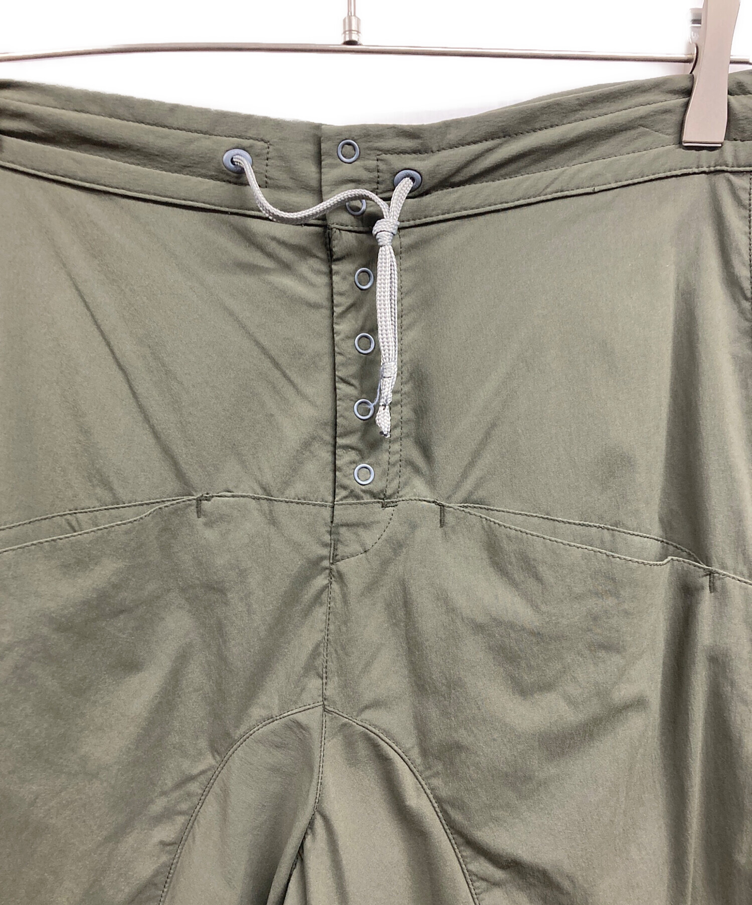 中古・古着通販】HOUDINI (フーディニ) SWIFT PANTS グリーン サイズ:M