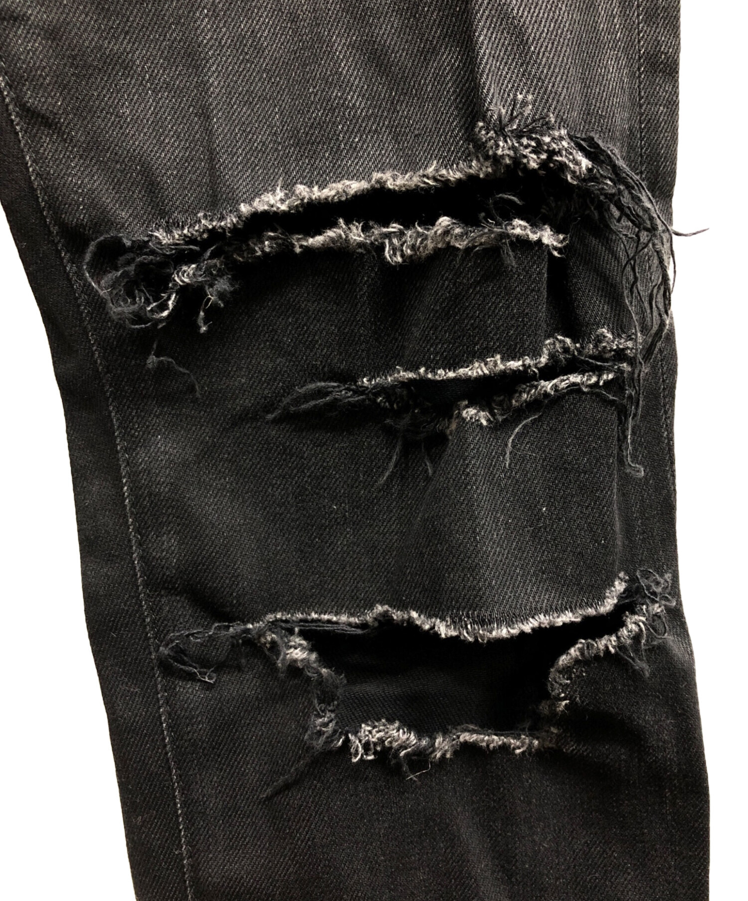 サンローランパリ ヴァカレロ期 20SS 爪痕 スクラッチ スキニー デニム 黒 中古・古着通販】Saint Laurent Paris (サンローランパリ) デストロイ