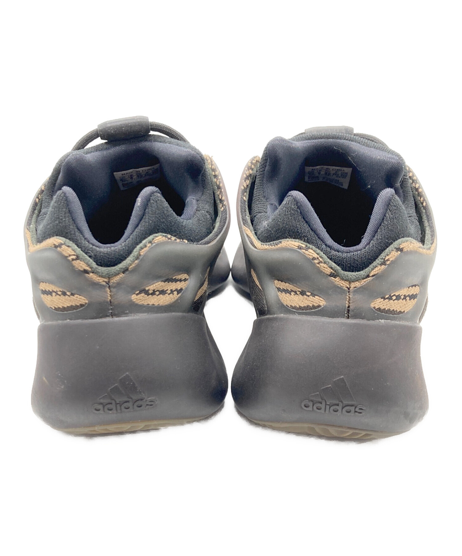 中古・古着通販】adidas (アディダス) YEEZY 700V3 