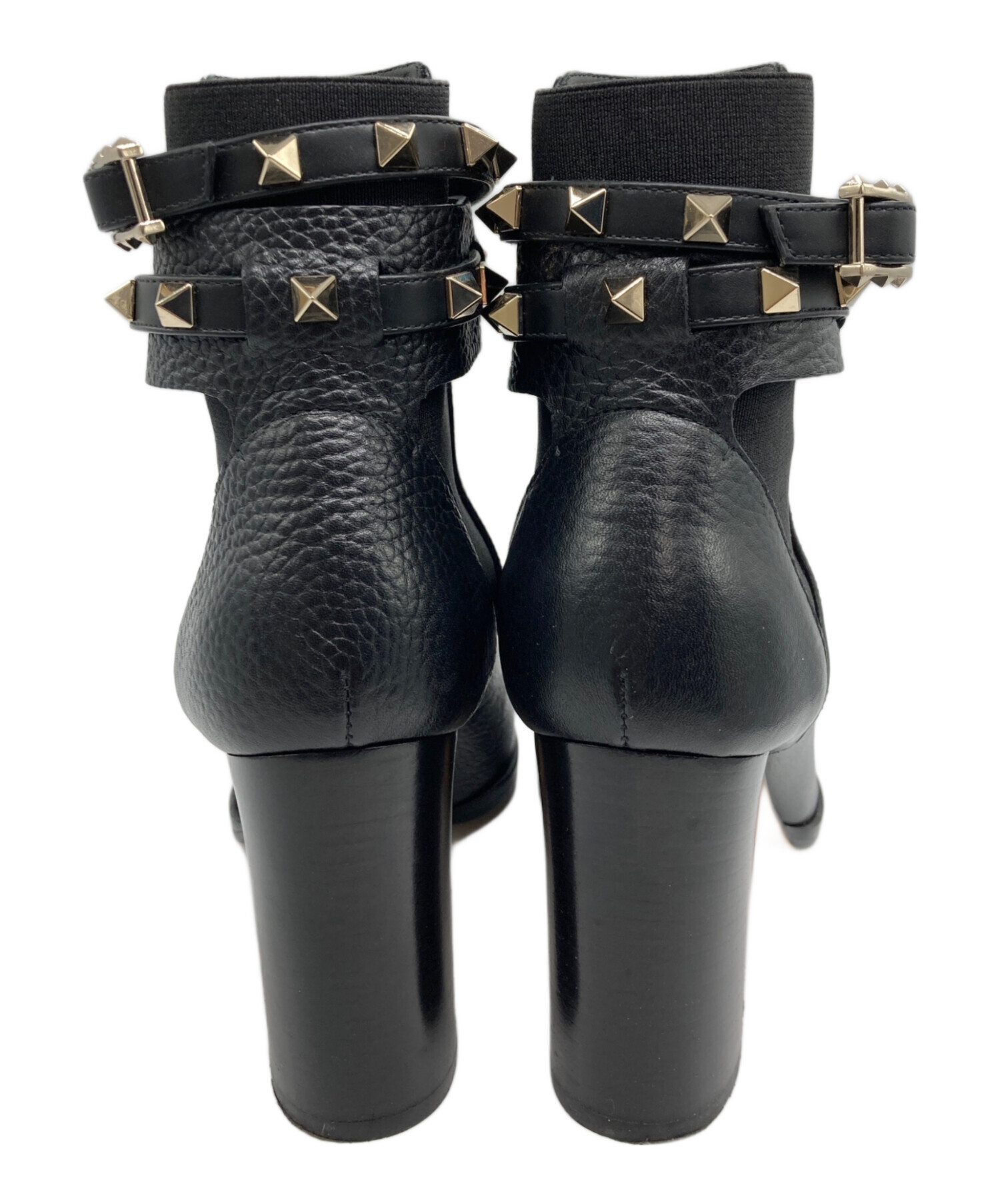 VALENTINO ヴァレンティノ ロックスタッズ レザーベルト ブラック 70 VALENTINO ヴァレンティノ ロックスタッズ レザーベルト ブラック 70