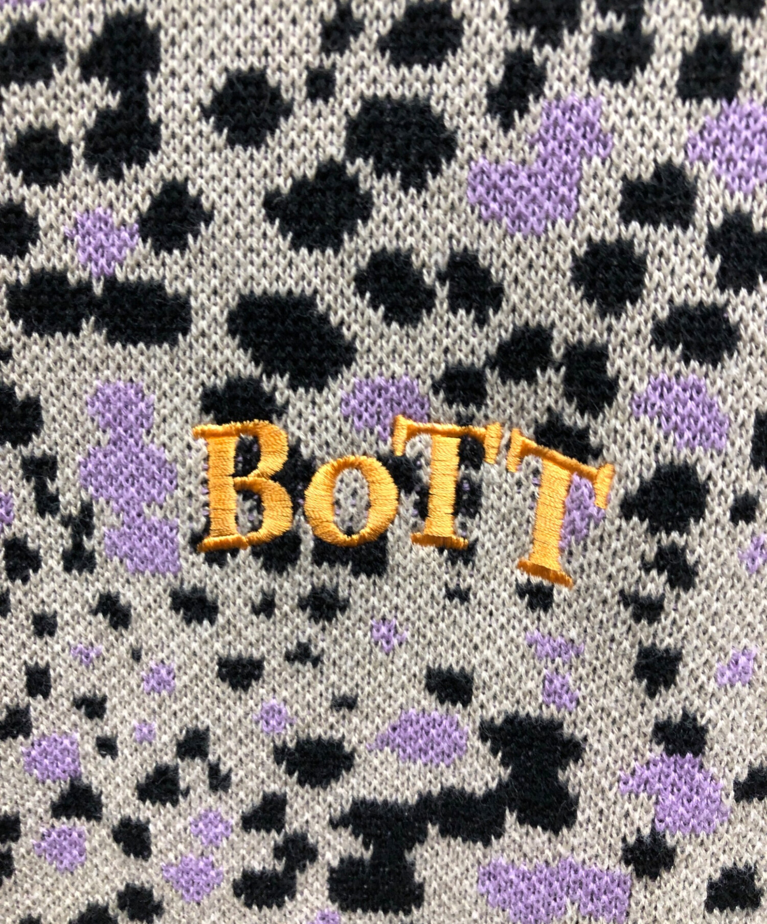 中古・古着通販】BoTT (ボット) 総柄レオパードニット ベージュ サイズ 