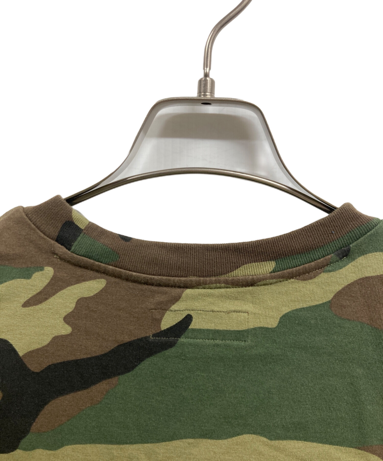 a*o様 激安 定価12,100円 試着のみ supremeシュプリーム Cam 中古・古着通販】Supreme (シュプリーム) Small Box Tee Woodland Camo