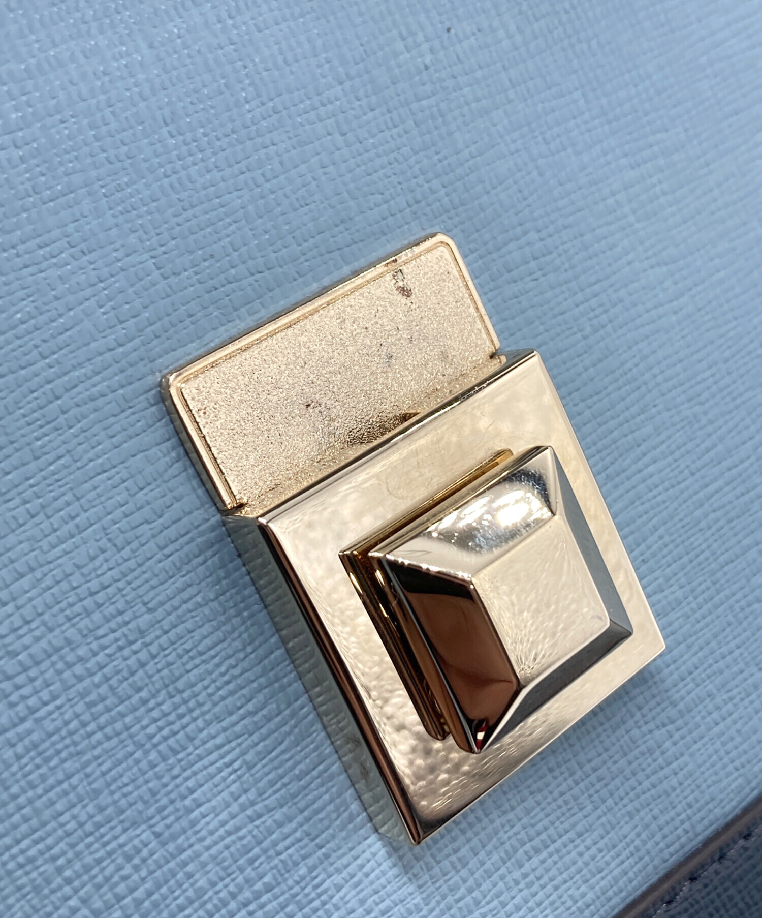 中古・古着通販】FURLA (フルラ) チェーンショルダーバッグ ブルー