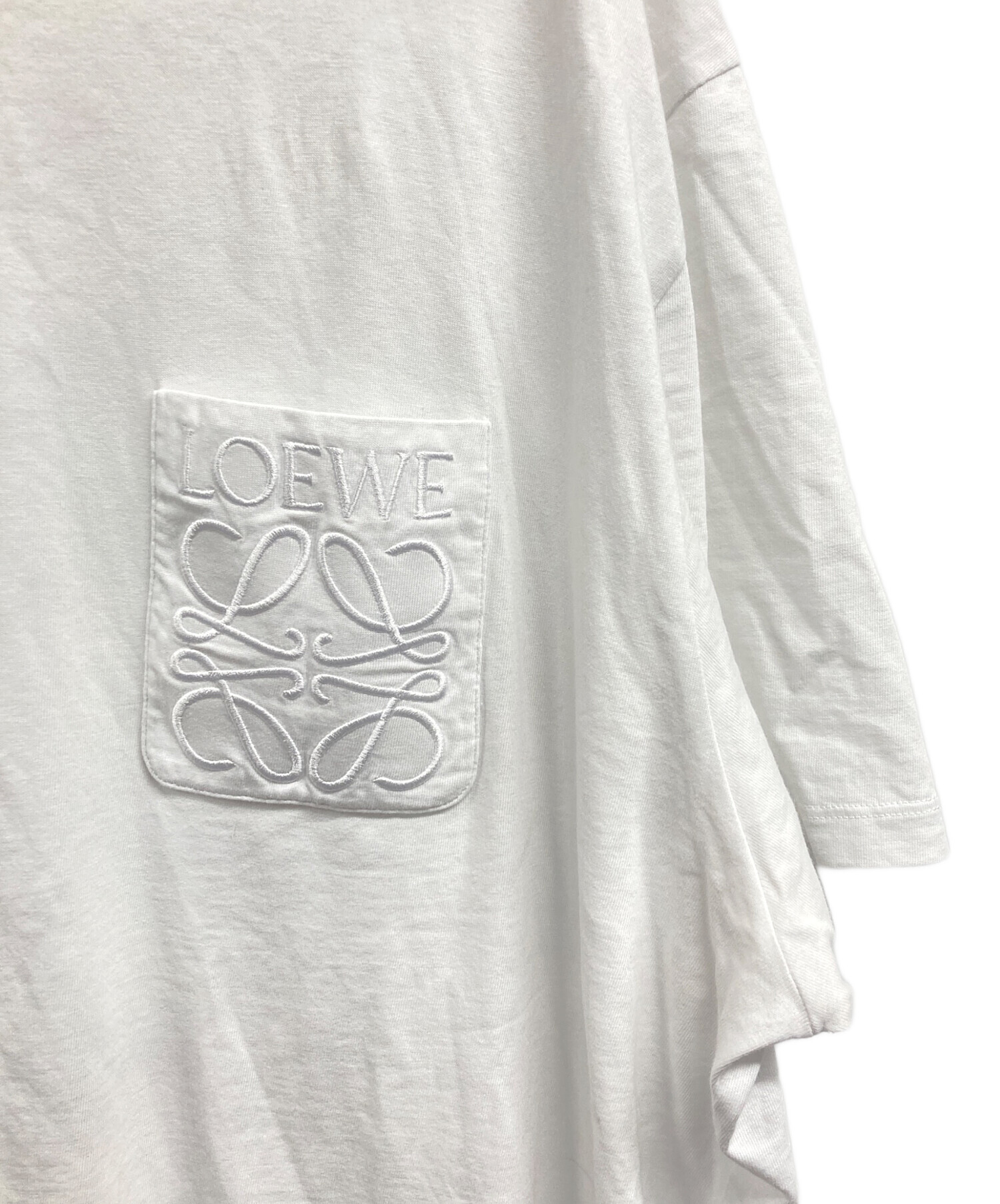 LOEWE ロエベ　刺繍Tシャツ ホワイト　XXLサイズ 中古・古着通販】LOEWE (ロエベ) アナグラム刺繍Tシャツ ホワイト