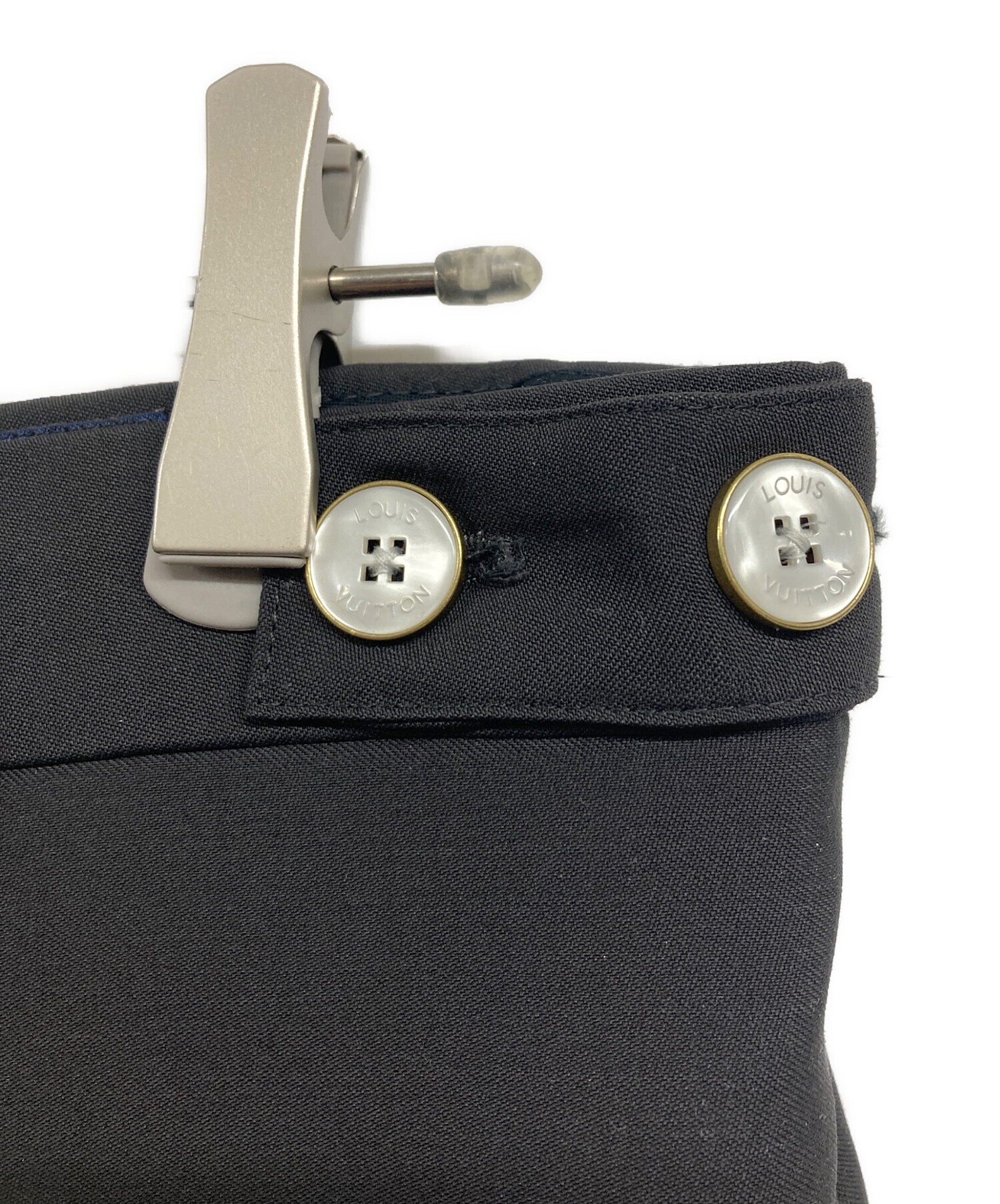 中古・古着通販】LOUIS VUITTON (ルイ ヴィトン) 24AW フレア ウール 中古・古着通販】LOUIS VUITTON (ルイ ヴィトン) 24AW フレア ウール