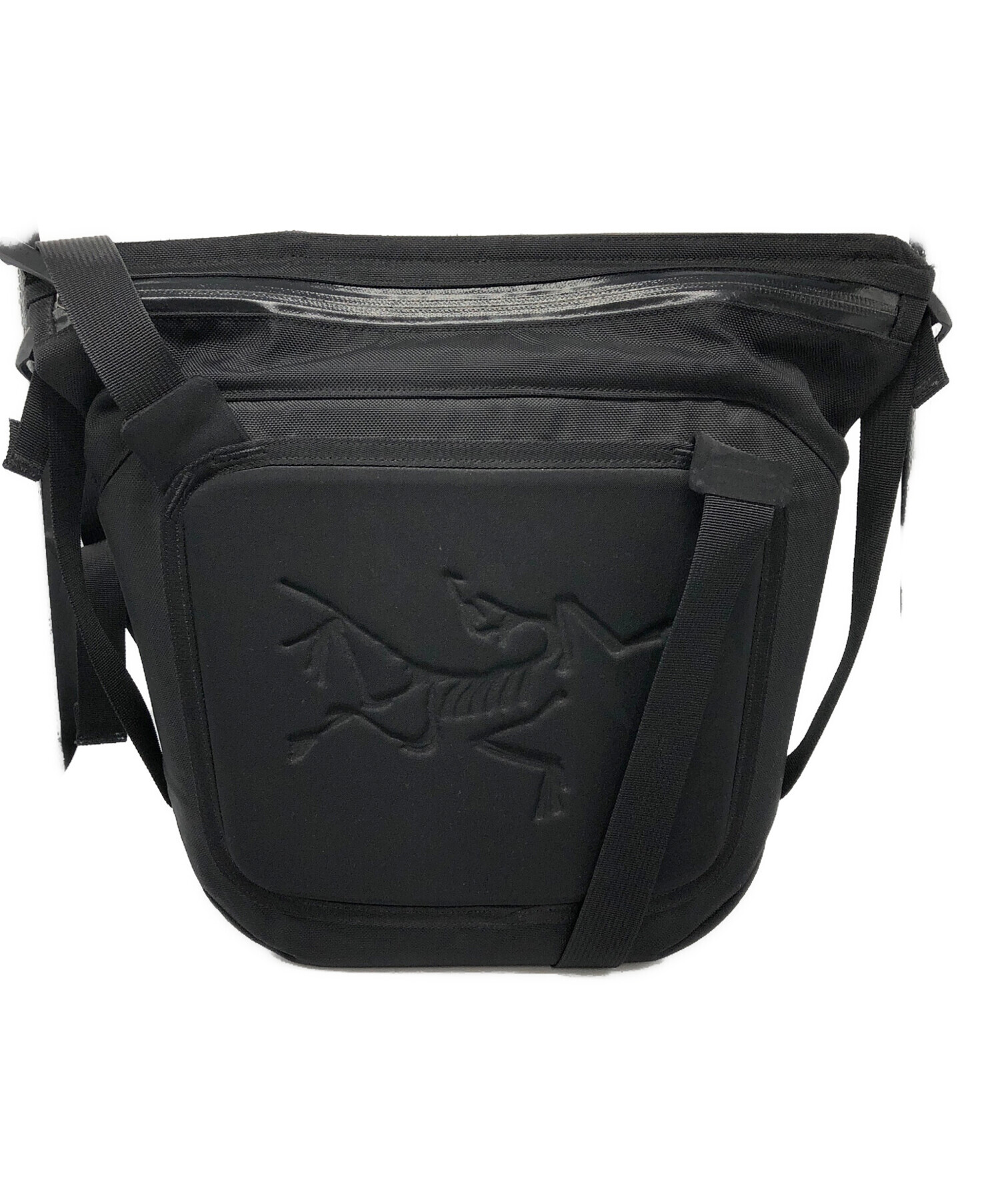Arc’teryx ショルダーバッグ 中古・古着通販】ARC'TERYX (アークテリクス) アロー8ショルダーバッグ