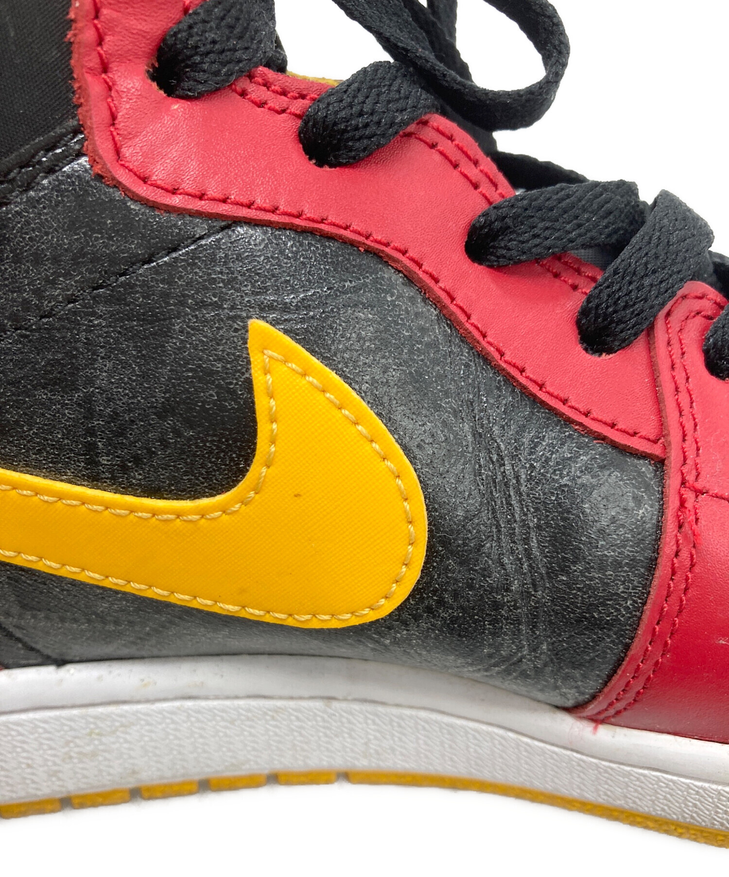 Nike サッカーシューズ ハイカット イエロー/レッド 中古・古着通販】NIKE (ナイキ) ハイカットスニーカー イエロー×レッド
