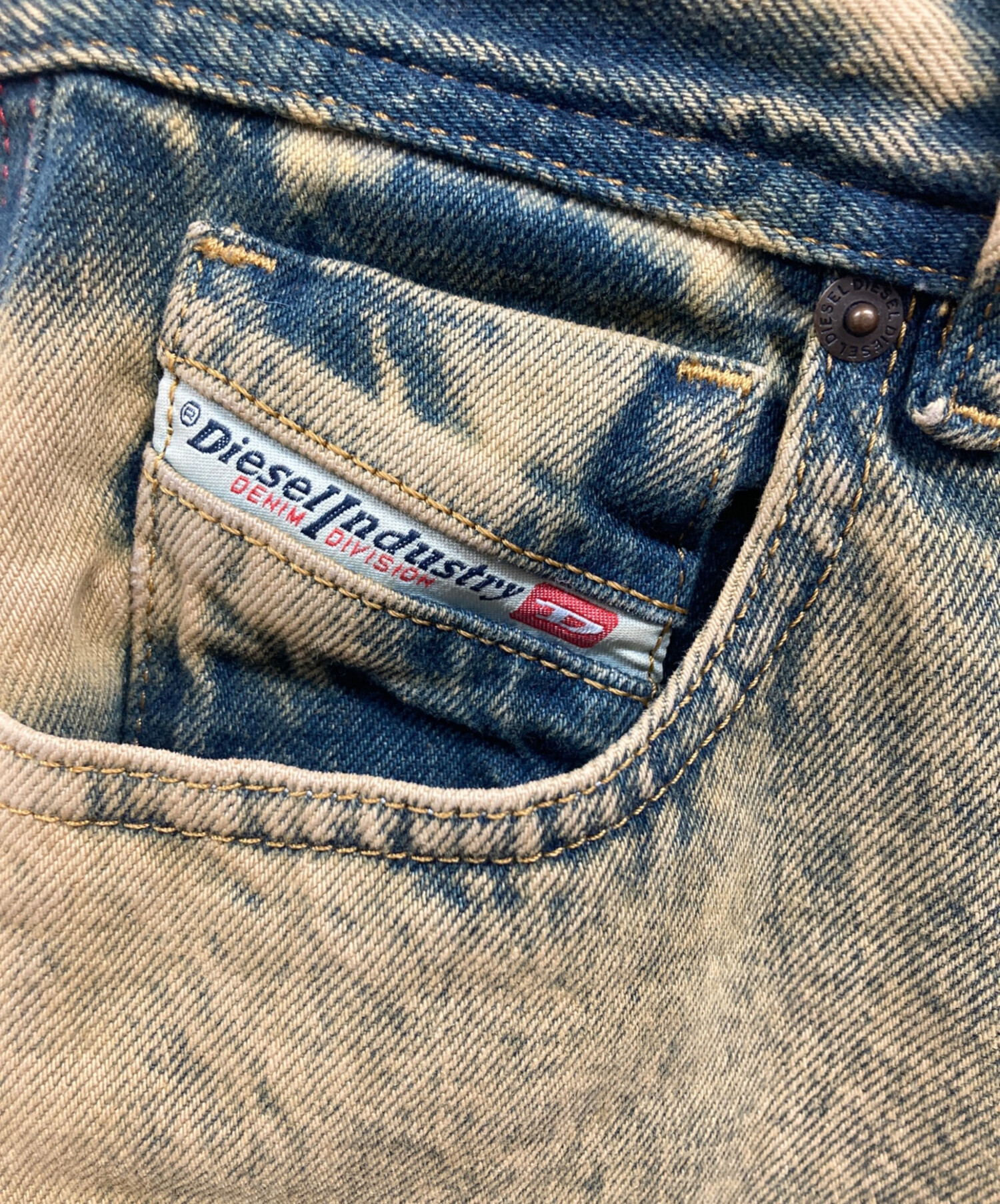 中古・古着通販】DIESEL (ディーゼル) Straight Jeans 2020 D-Viker