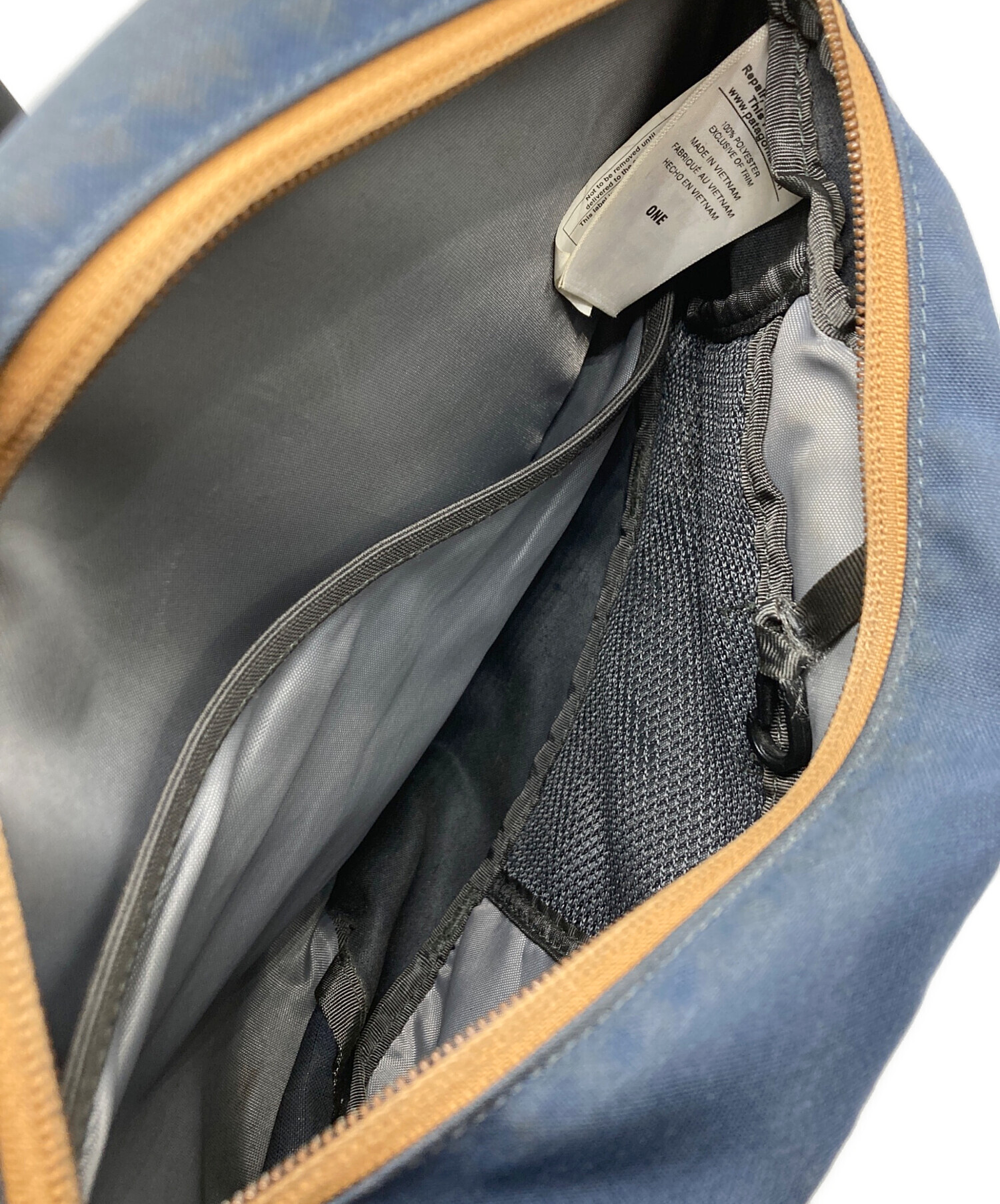 中古・古着通販】Patagonia (パタゴニア) アトムスリング 8Lバッグ
