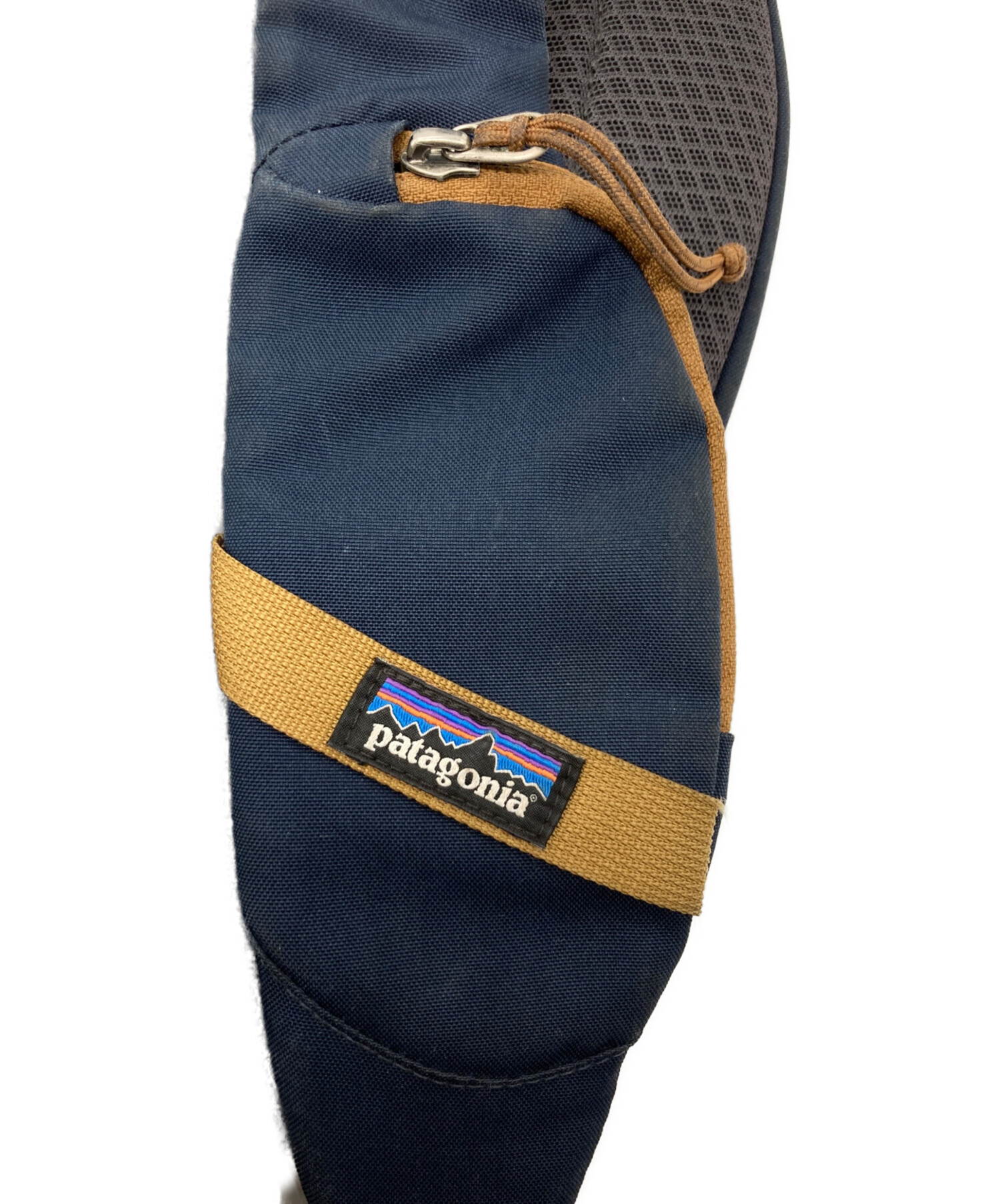 中古・古着通販】Patagonia (パタゴニア) アトムスリング 8Lバッグ