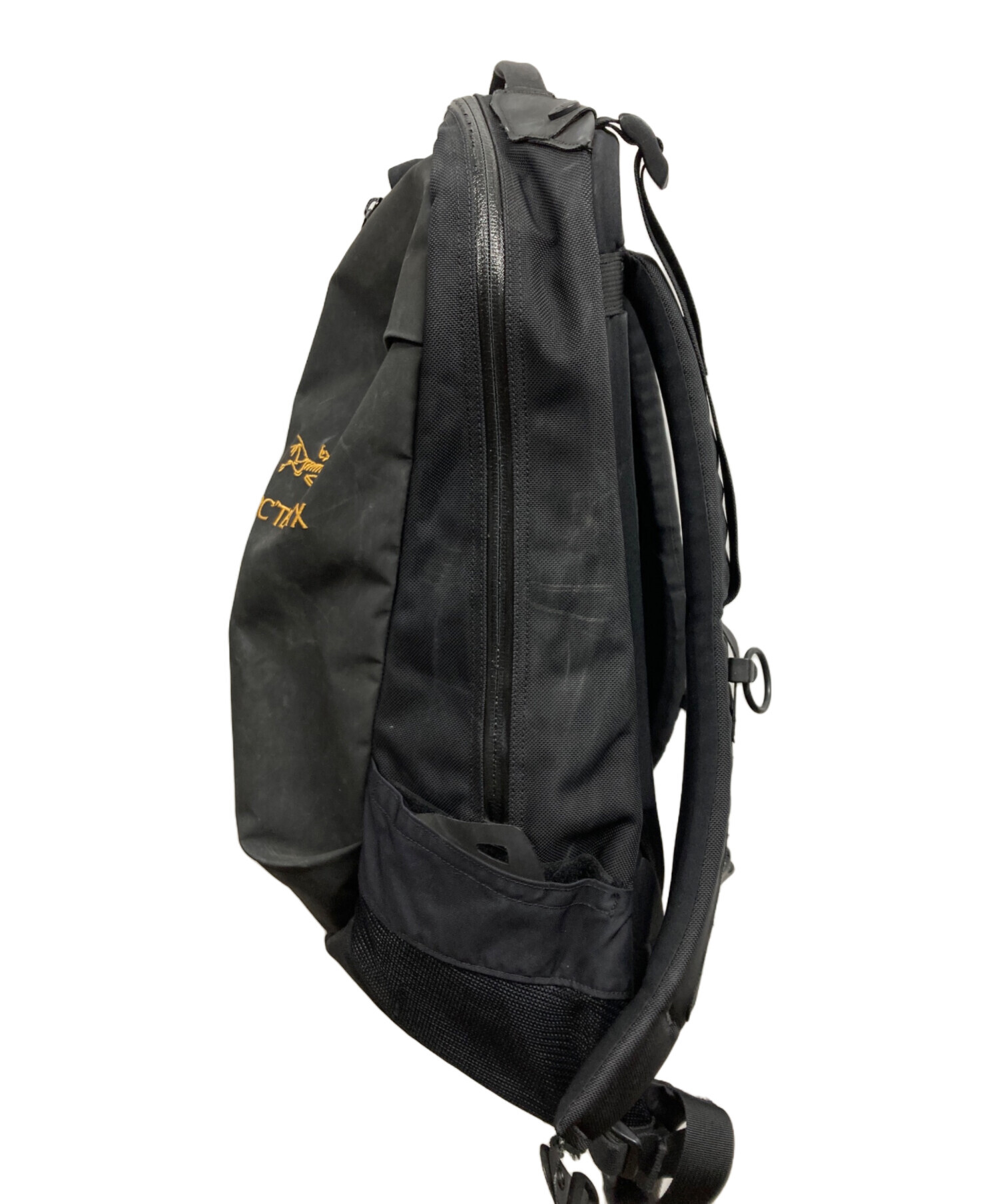 ARC'TERYX アークテリクス バックパック・リュック - 黒 【古着】【中古】 中古・古着通販】ARC'TERYX (アークテリクス) バックパック/ARC'TERYX