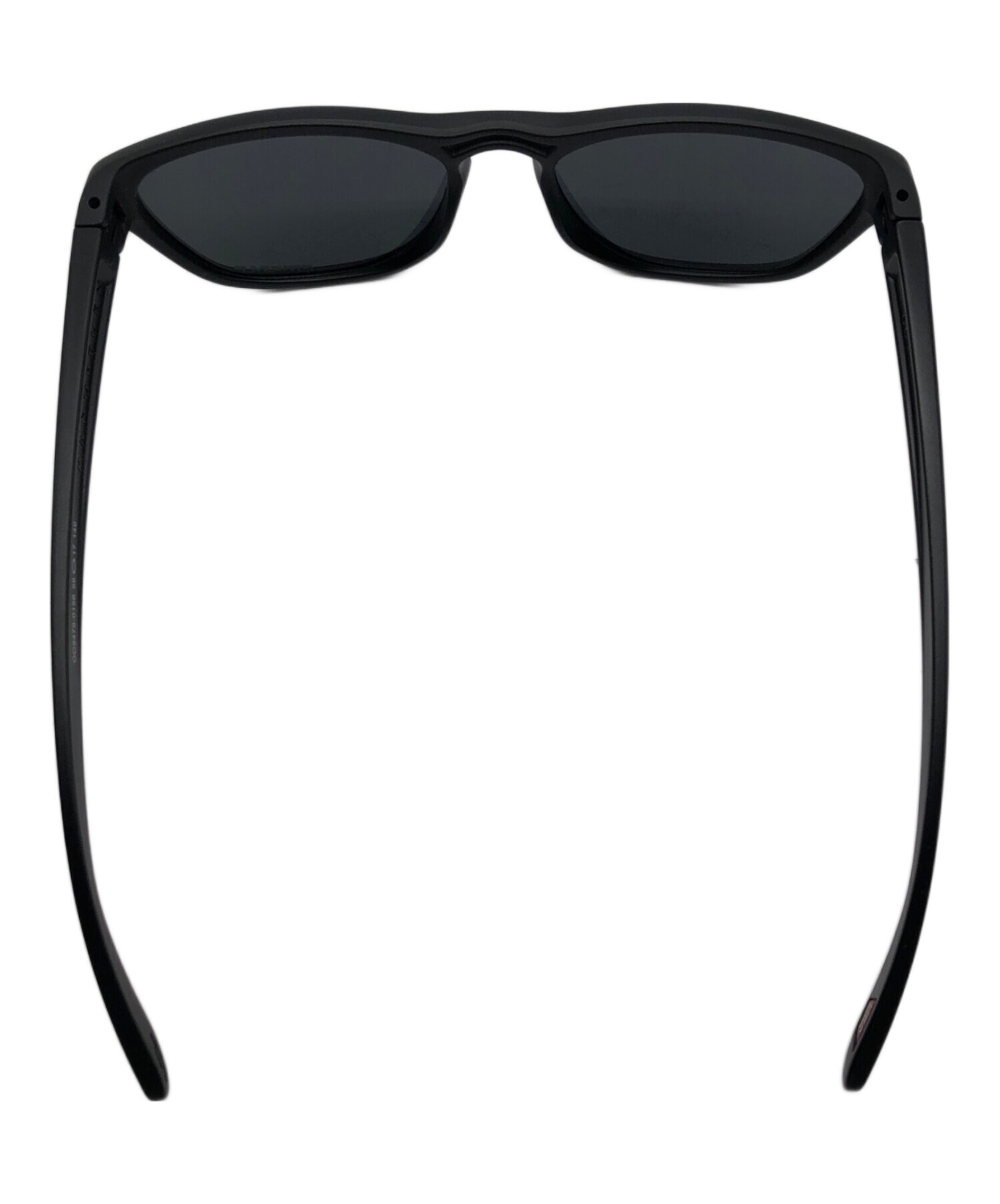 中古・古着通販】OAKLEY (オークリー) マナーバーンサングラス/OAKLEY