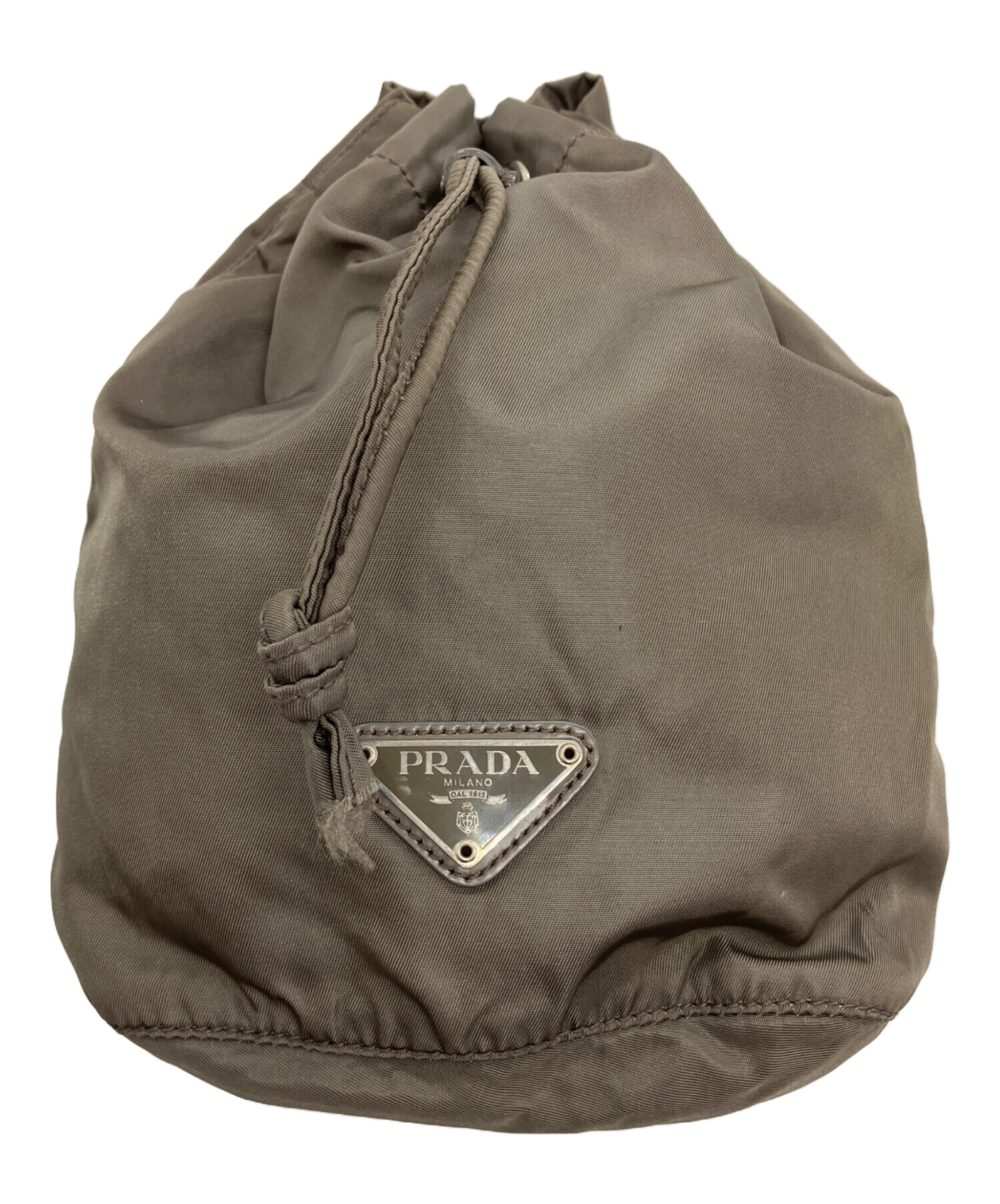 良品 4784 PRADA プラダ 巾着 ポーチ バッグ ナイロン グレー 中古・古着通販】PRADA (プラダ) 巾着ポーチ グレージュ｜ブランド