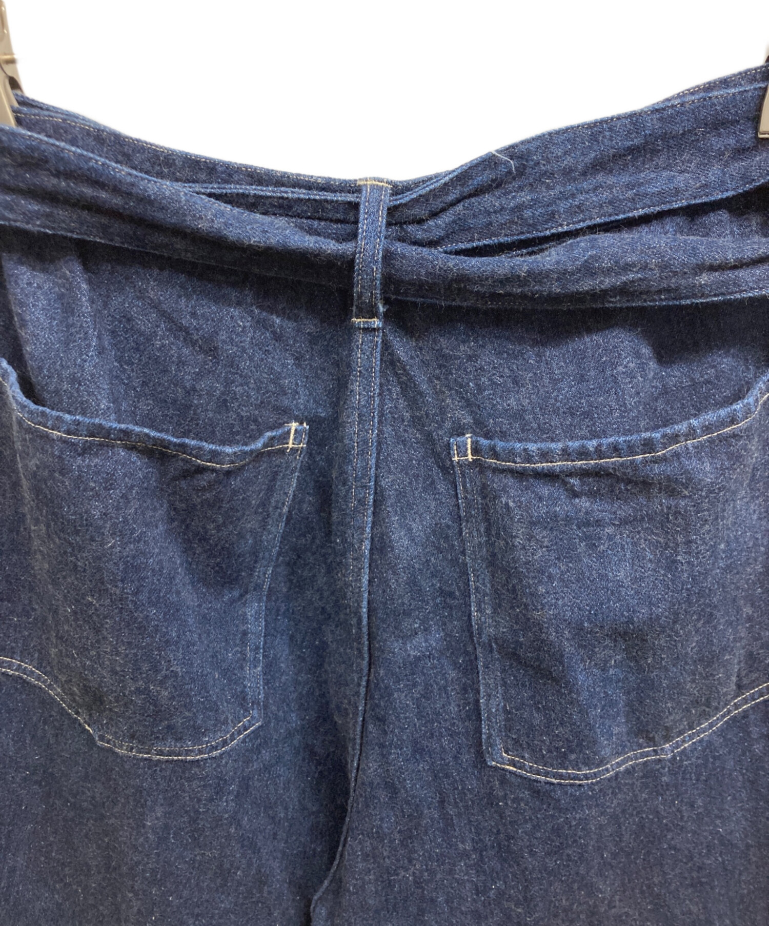 中古・古着通販】COMOLI (コモリ) ベルテッドデニム/COMOLI ネイビー
