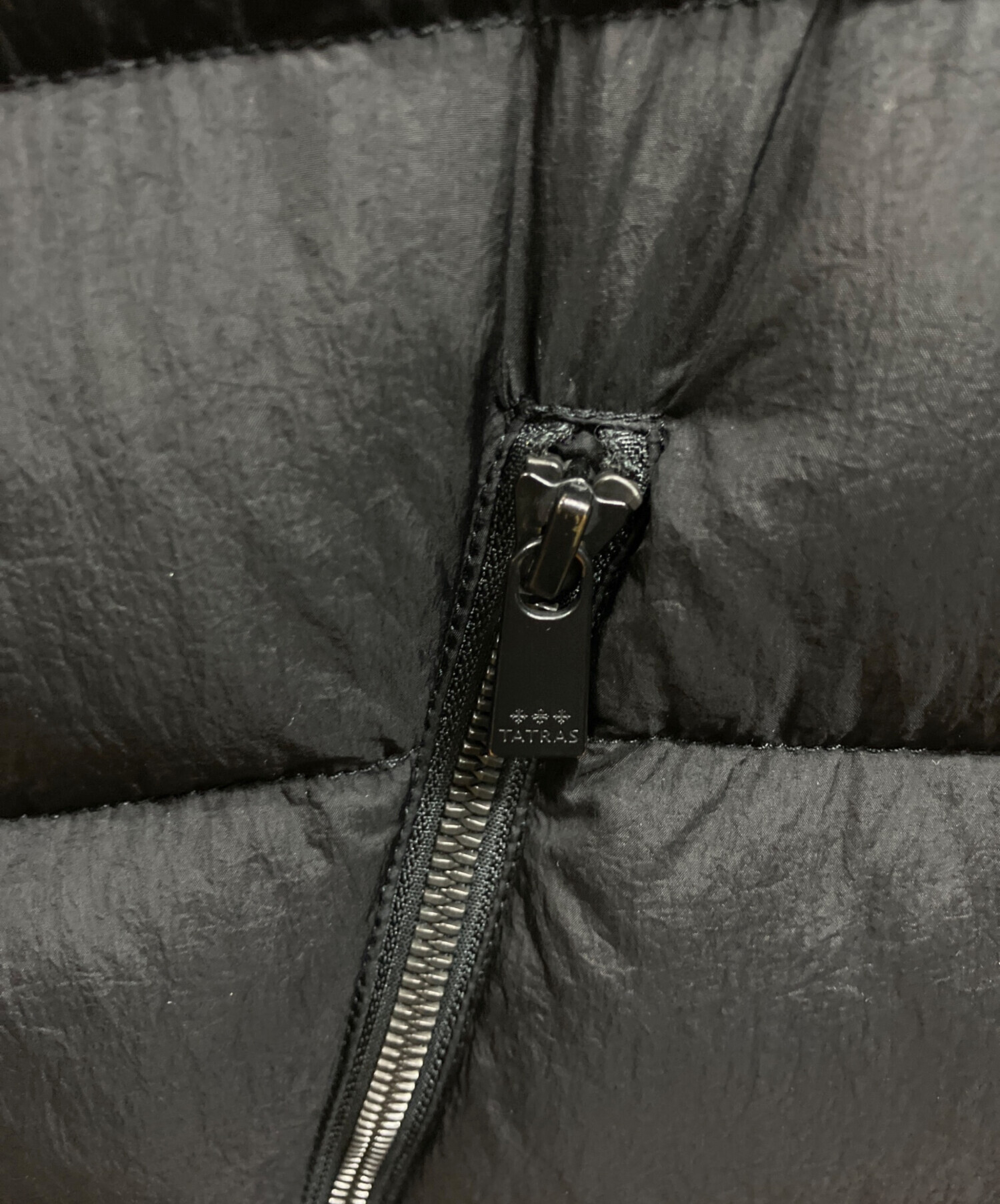 中古・古着通販】TATRAS (タトラス) CURONEダウンベスト ブラック