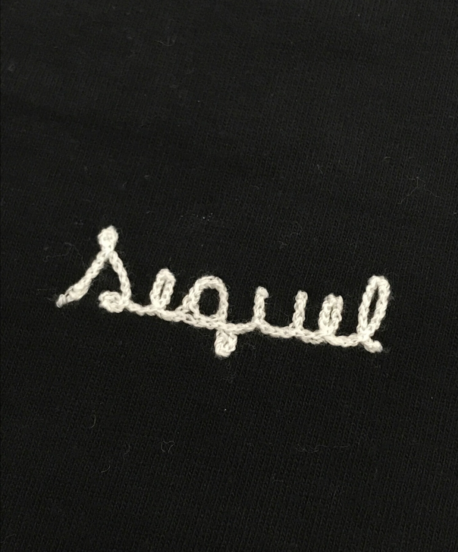 中古・古着通販】SEQUEL (シークエル) ロゴ刺繍カットソー ブラック