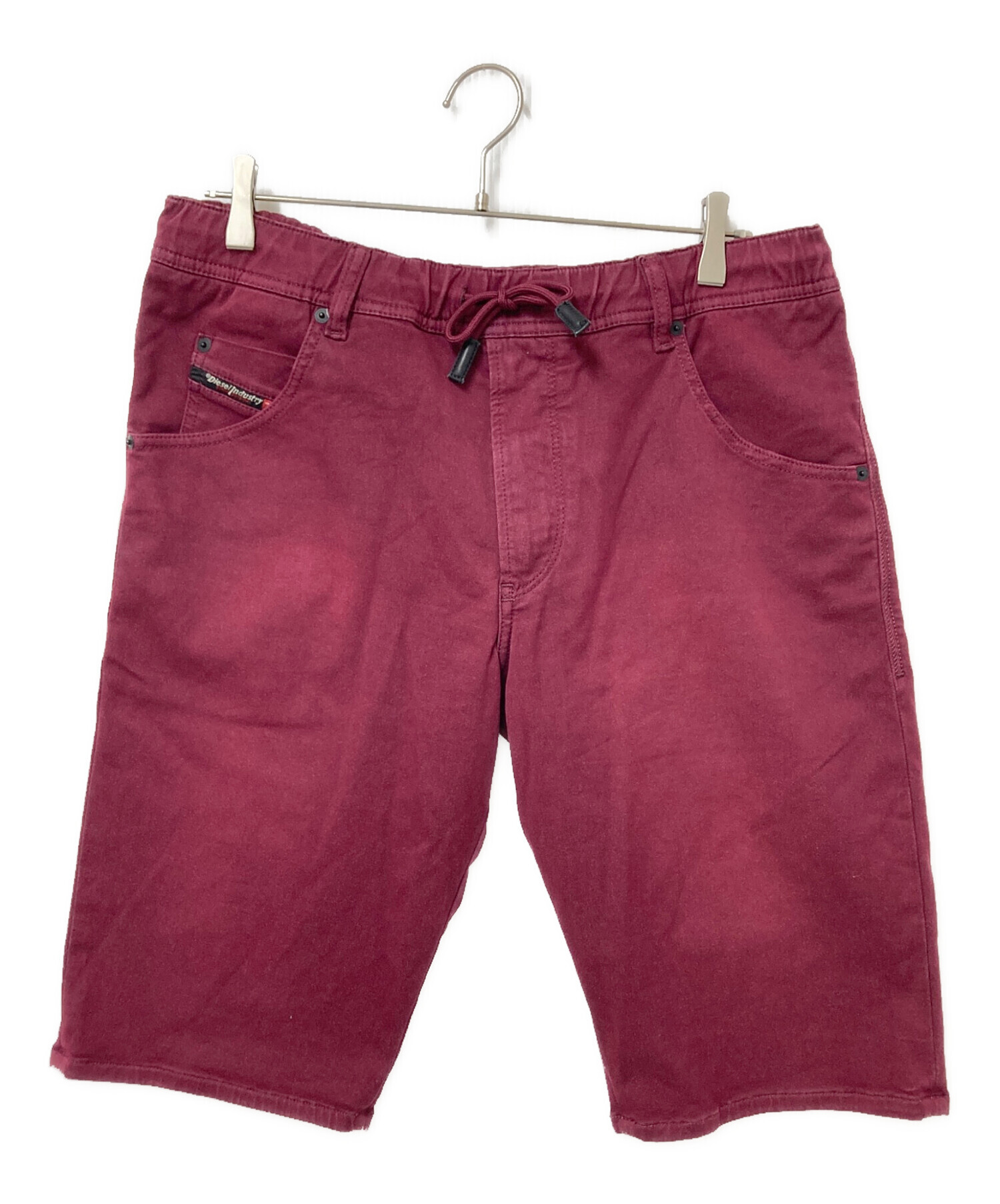 中古・古着通販】DIESEL (ディーゼル) ショートパンツ レッド サイズ