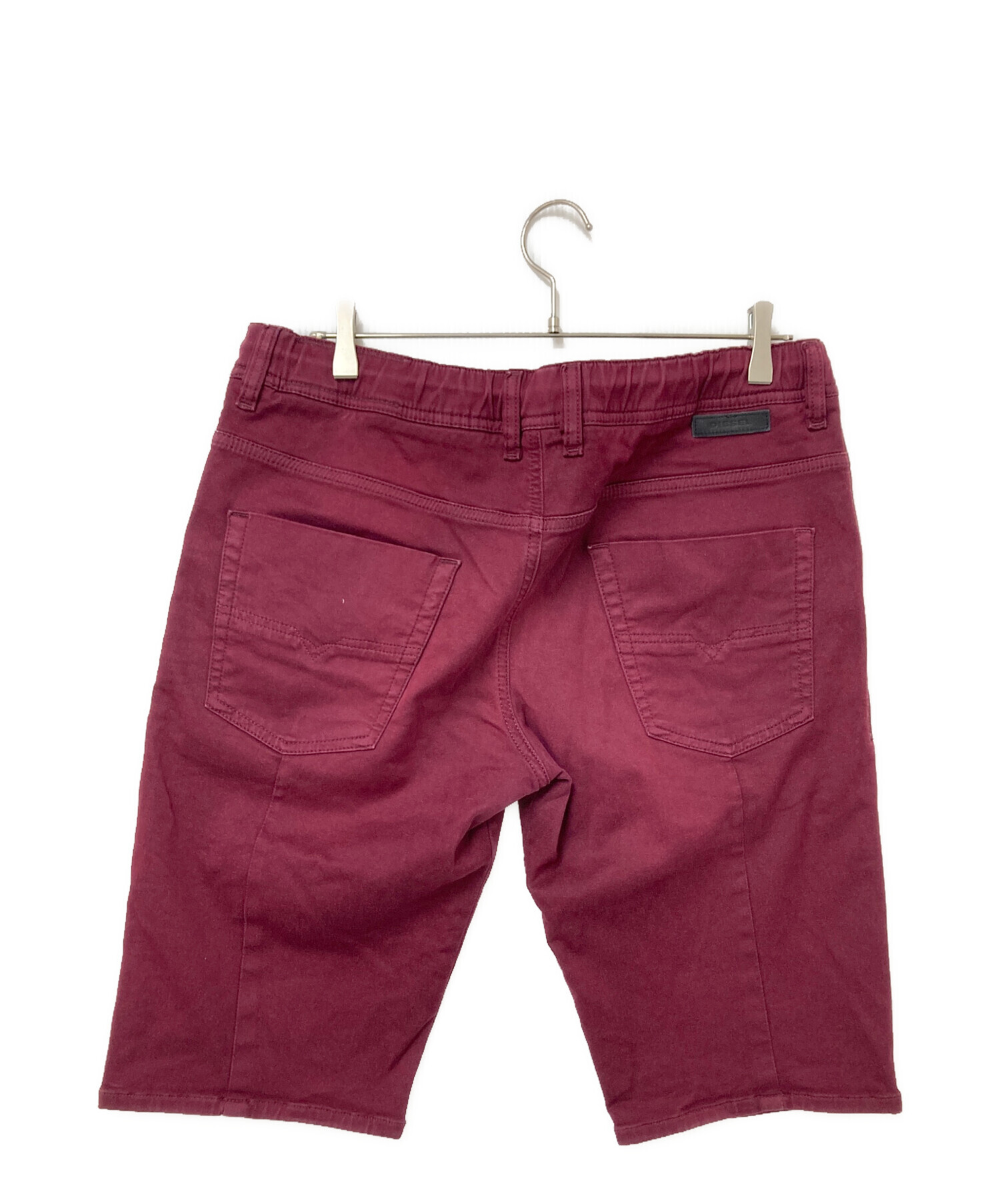 中古・古着通販】DIESEL (ディーゼル) ショートパンツ レッド サイズ