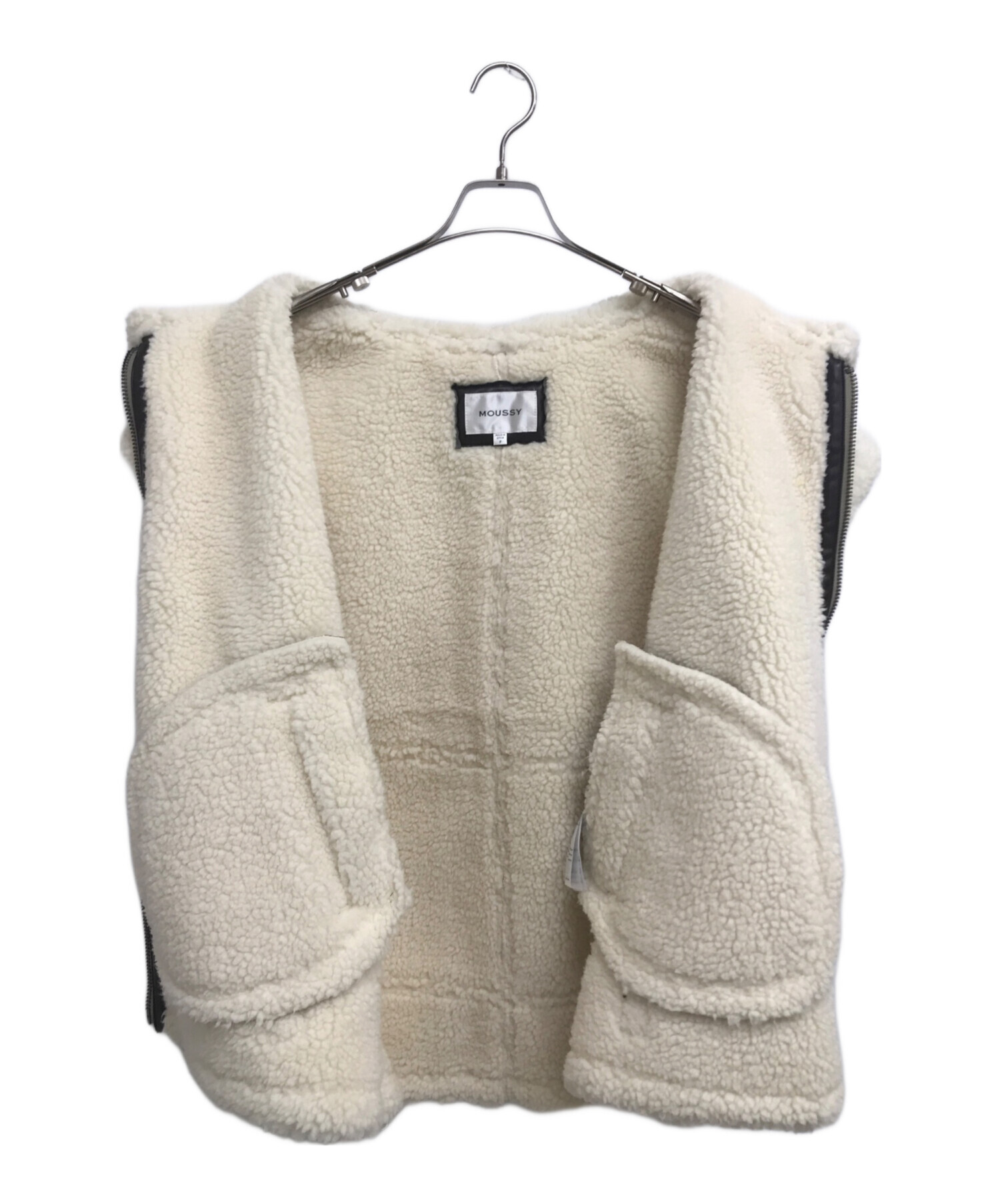 中古・古着通販】moussy (マウジー) OVER FLIGHT ベスト 中古・古着通販】moussy (マウジー) OVER FLIGHT ベスト