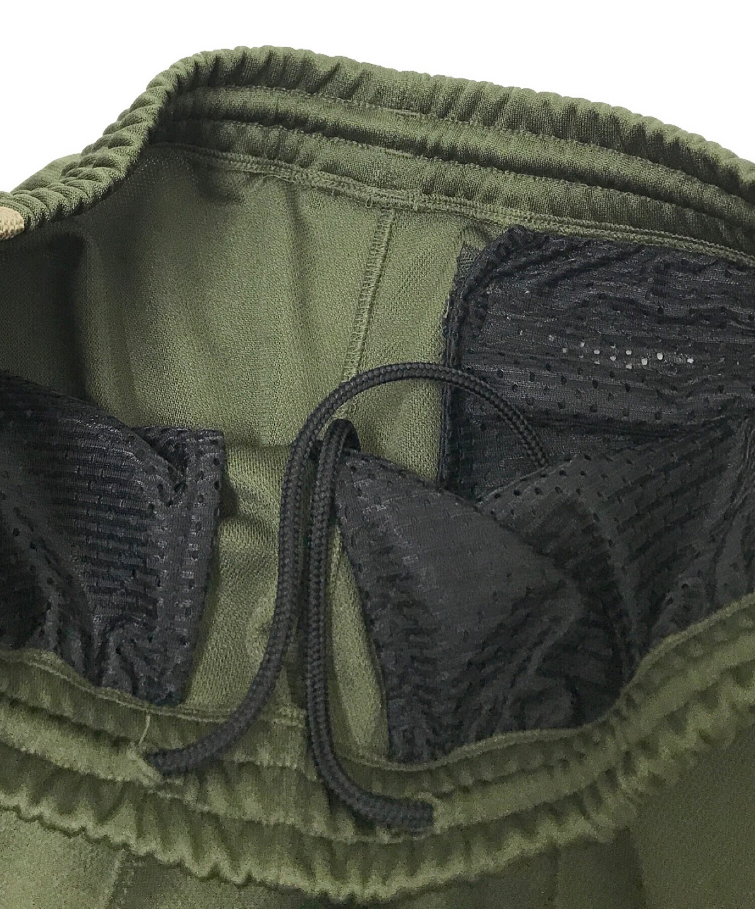 中古・古着通販】Needles (ニードルズ) トラックパンツ カーキ サイズ