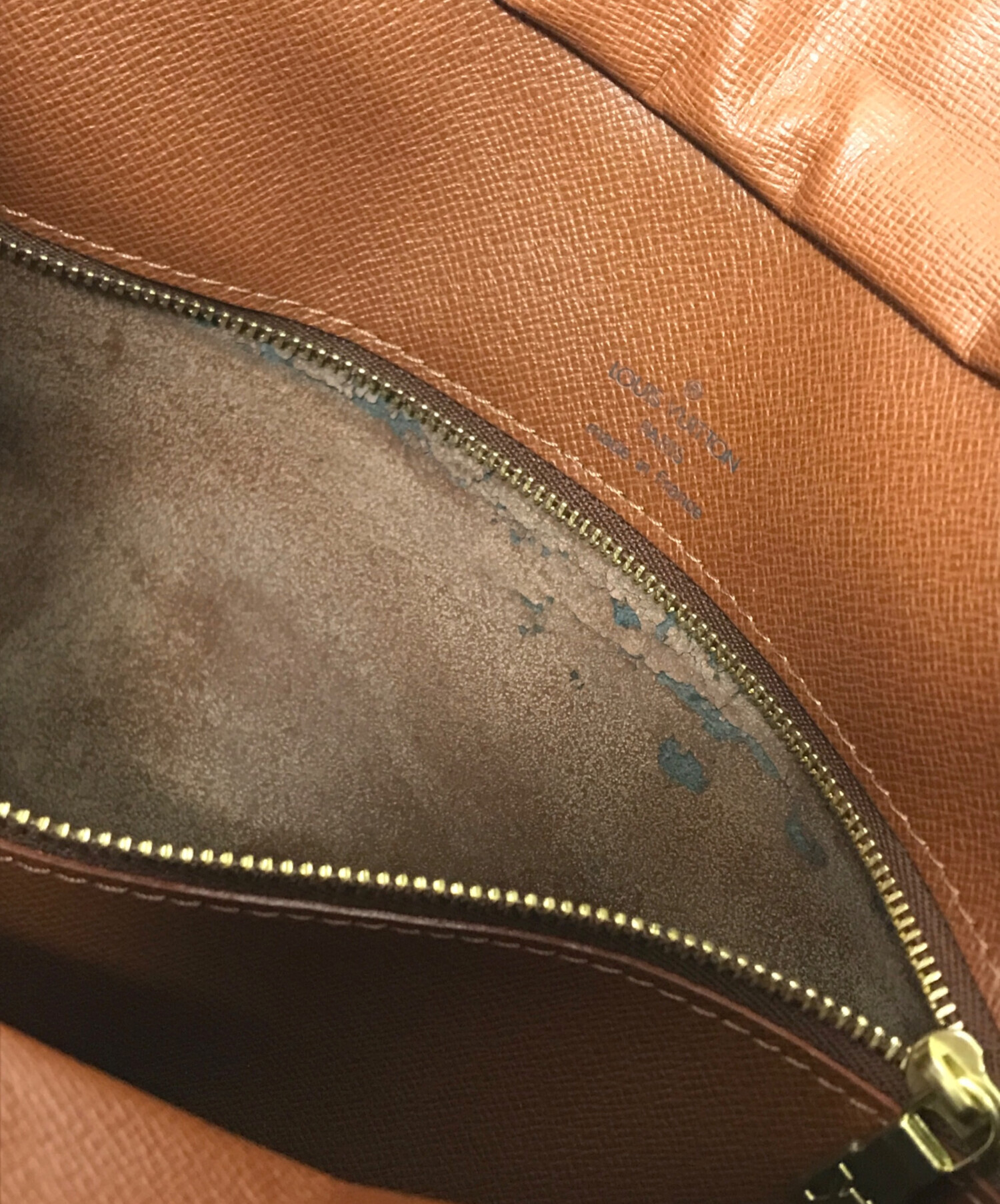 ルイ・ヴィトン ショルダーバッグ ブラウン Louis Vuitton ショルダーバッグ ブラウン