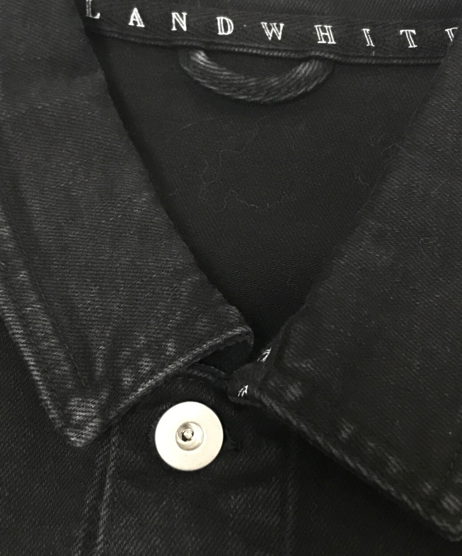 中古・古着通販】WHITELAND (ホワイトランド) ダメージ加工ブラック 