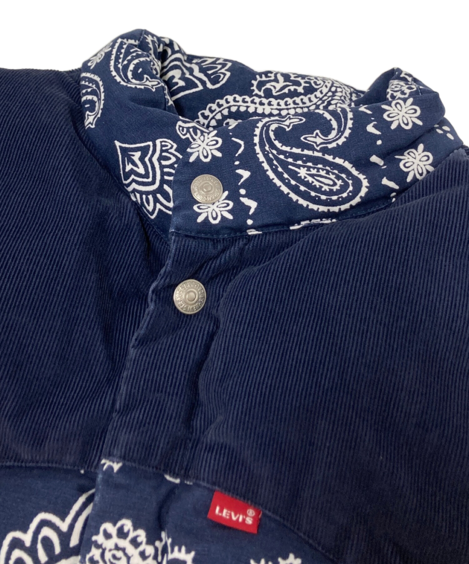 中古・古着通販】LEVI'S (リーバイス) ペイズリー柄ダウンベスト