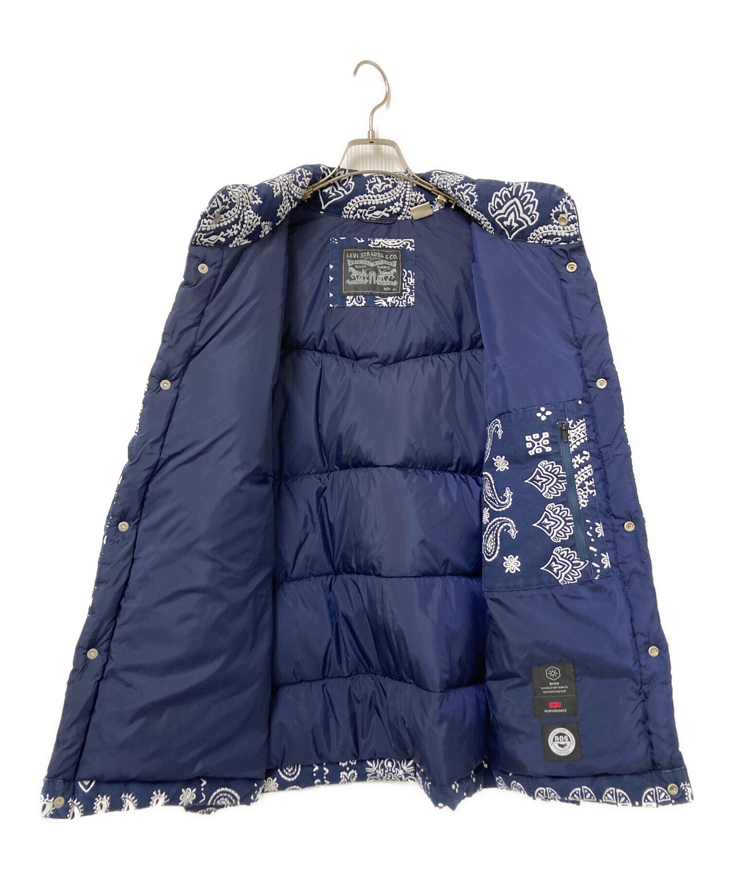 中古・古着通販】LEVI'S (リーバイス) ペイズリー柄ダウンベスト