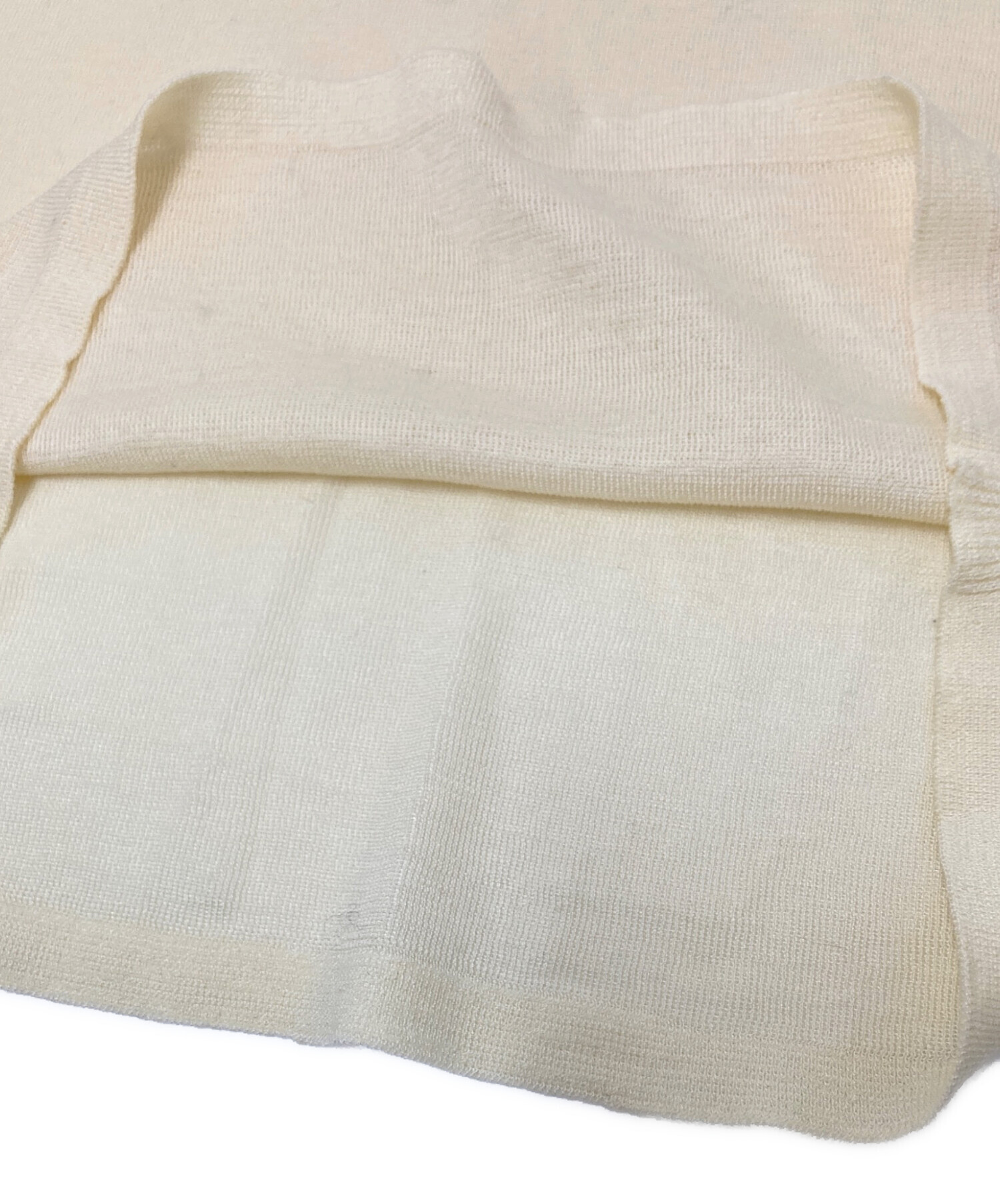 NAO様【ハートイッセイミヤケ】トップス ショート丈 アシンメトリー 個性的 中古・古着通販】HaaT ISSEY MIYAKE (ハート イッセイ ミヤケ