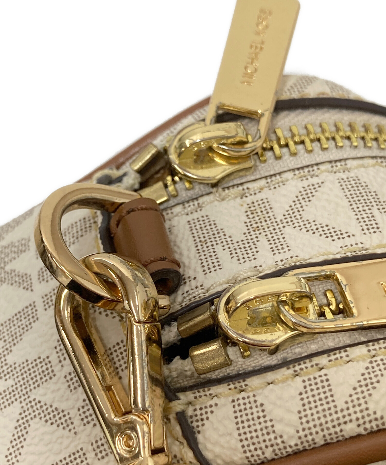 【中古】MICHAEL KORS 　マイケルコース　ショルダーバック　ゴールド MICHAEL KORS（マイケルコース） ジュットセット クロスボディ