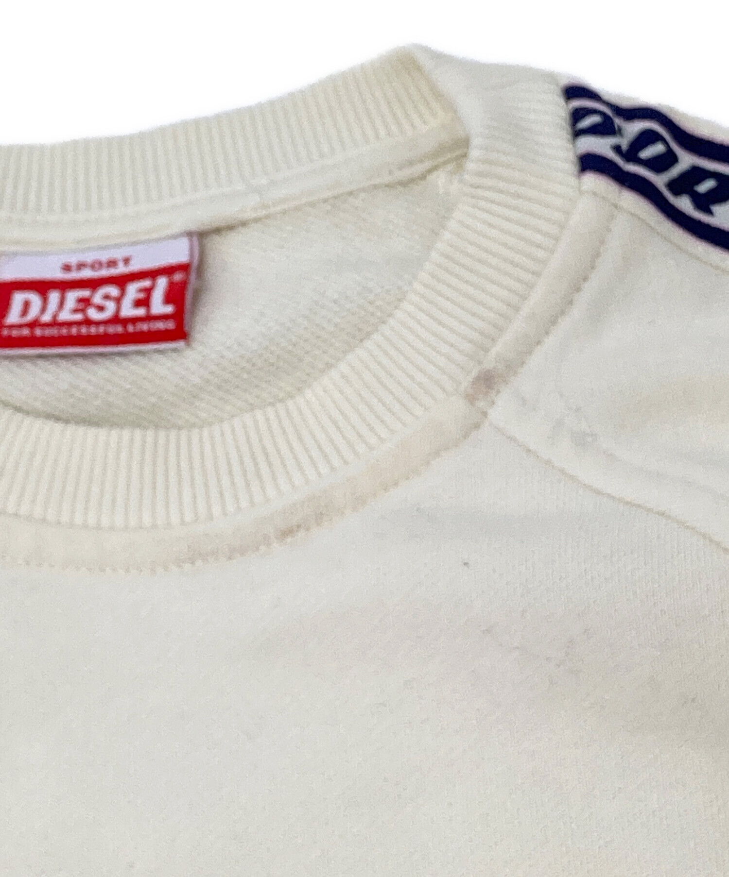 DIESEL 短丈スウェット DIESEL (ディーゼル) サイドラインショート丈 