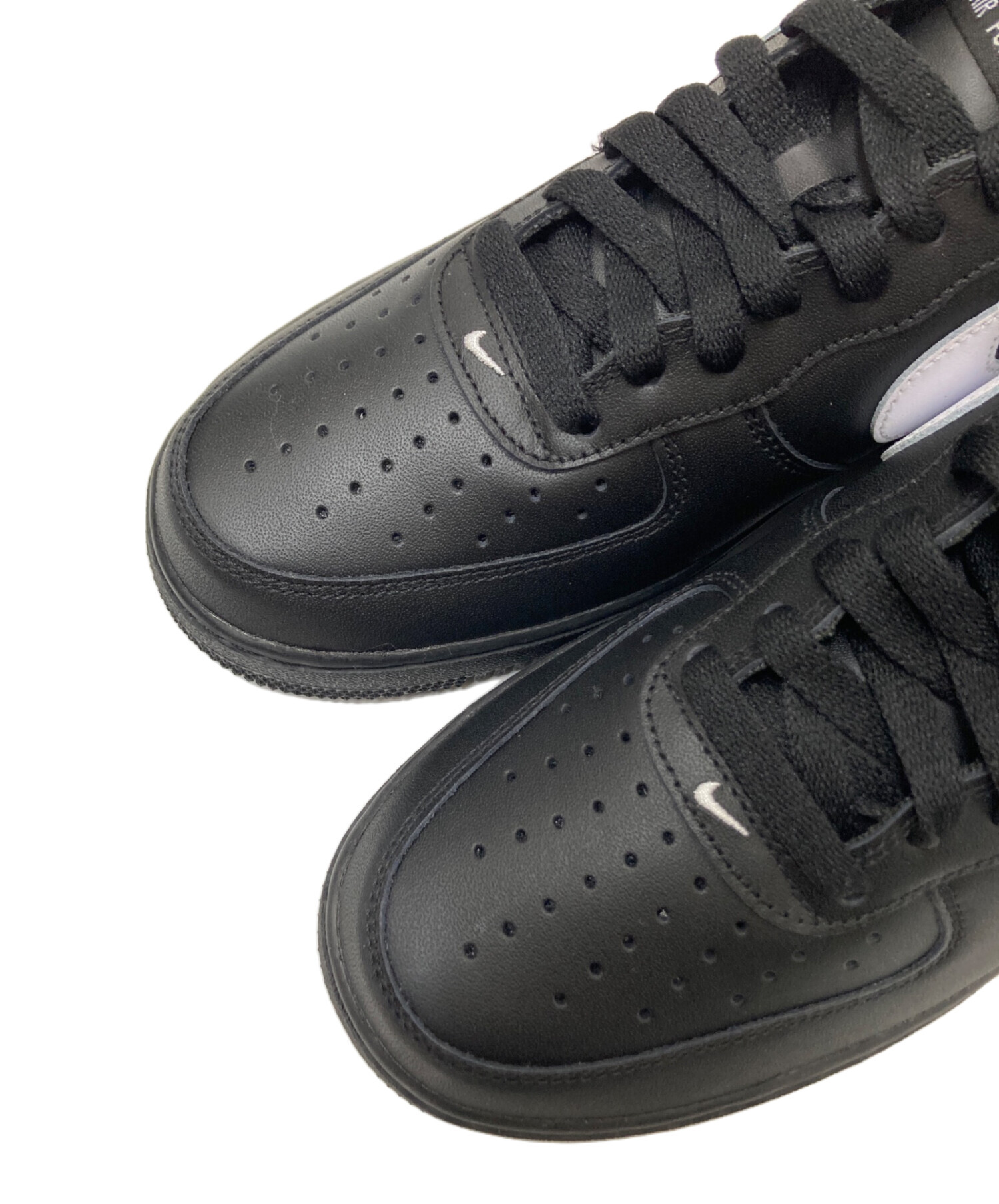 中古・古着通販】NIKE (ナイキ) ローカットスニーカー ブラック サイズ 