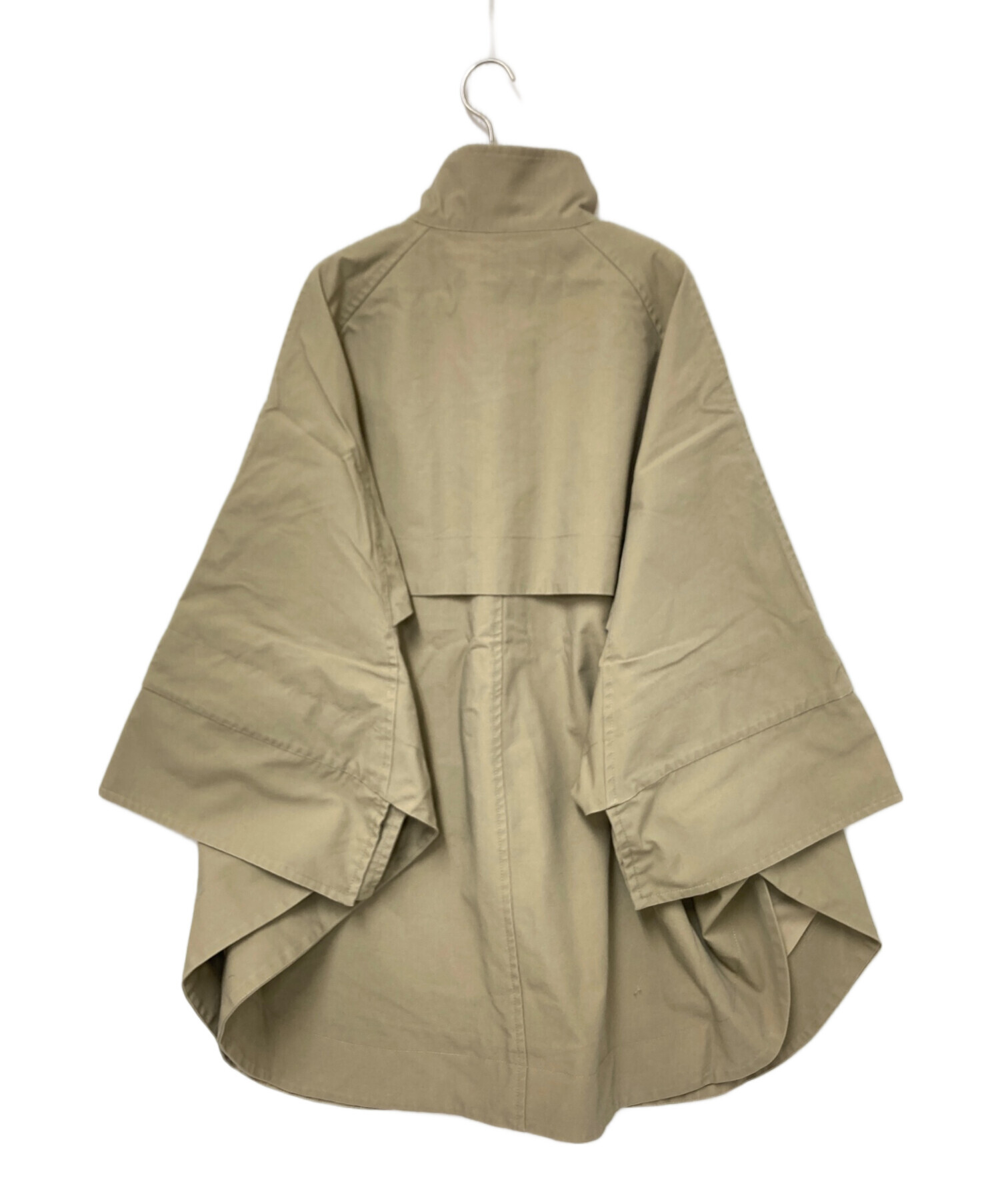 moussy MILITARY PONCHO コート 中古・古着通販】moussy (マウジー) MILITARY PONCHO コート ベージュ