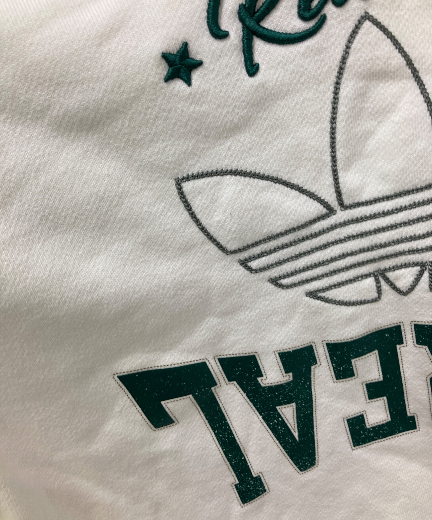 中古・古着通販】adidas (アディダス) 刺繍スウェット アイボリー
