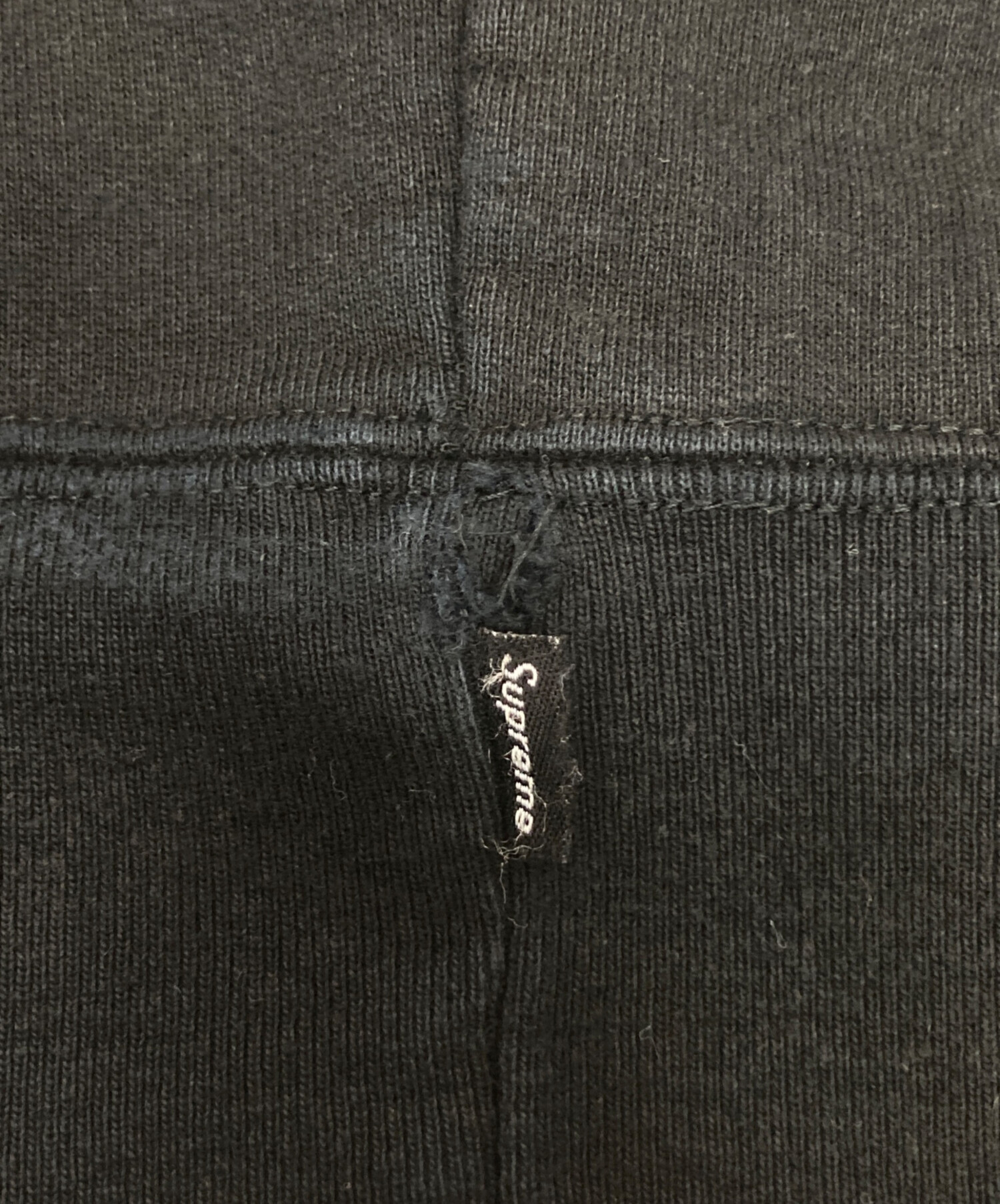中古・古着通販】Supreme (シュプリーム) ツノSロゴ パーカー ブラック