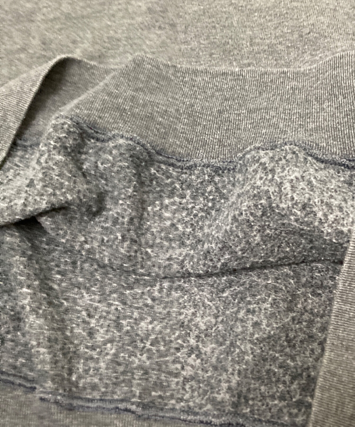 中古・古着通販】Champion (チャンピオン) スウェット グレー サイズ