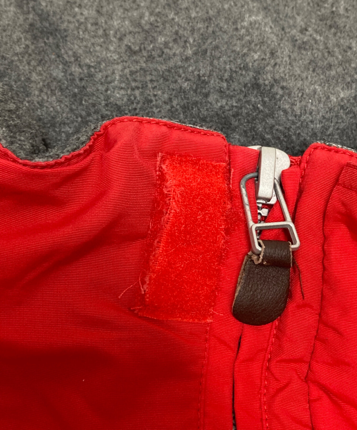 Abercrombie & Fitch レッド コートMサイズ【新品・タグ付き】 中古・古着通販】Abercrombie & Fitch (アバクロンビー アンド