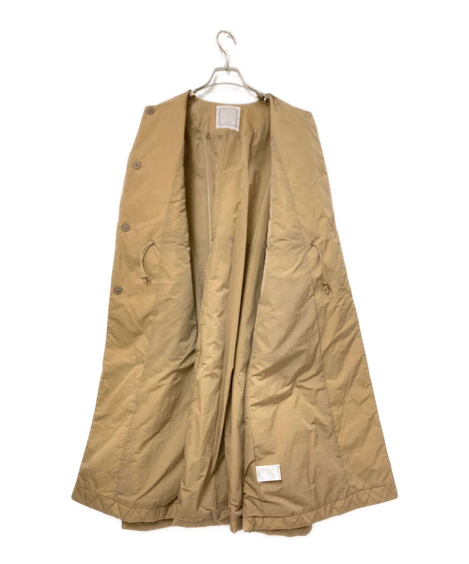 中古・古着通販】BEARDSLEY (ビアズリー) バルーン袖キルト 中古・古着通販】BEARDSLEY (ビアズリー) バルーン袖キルト