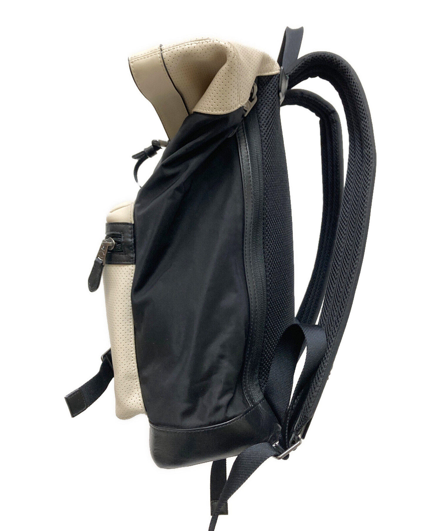 中古・古着通販】COACH (コーチ) リュック ホワイト サイズ:下記参照