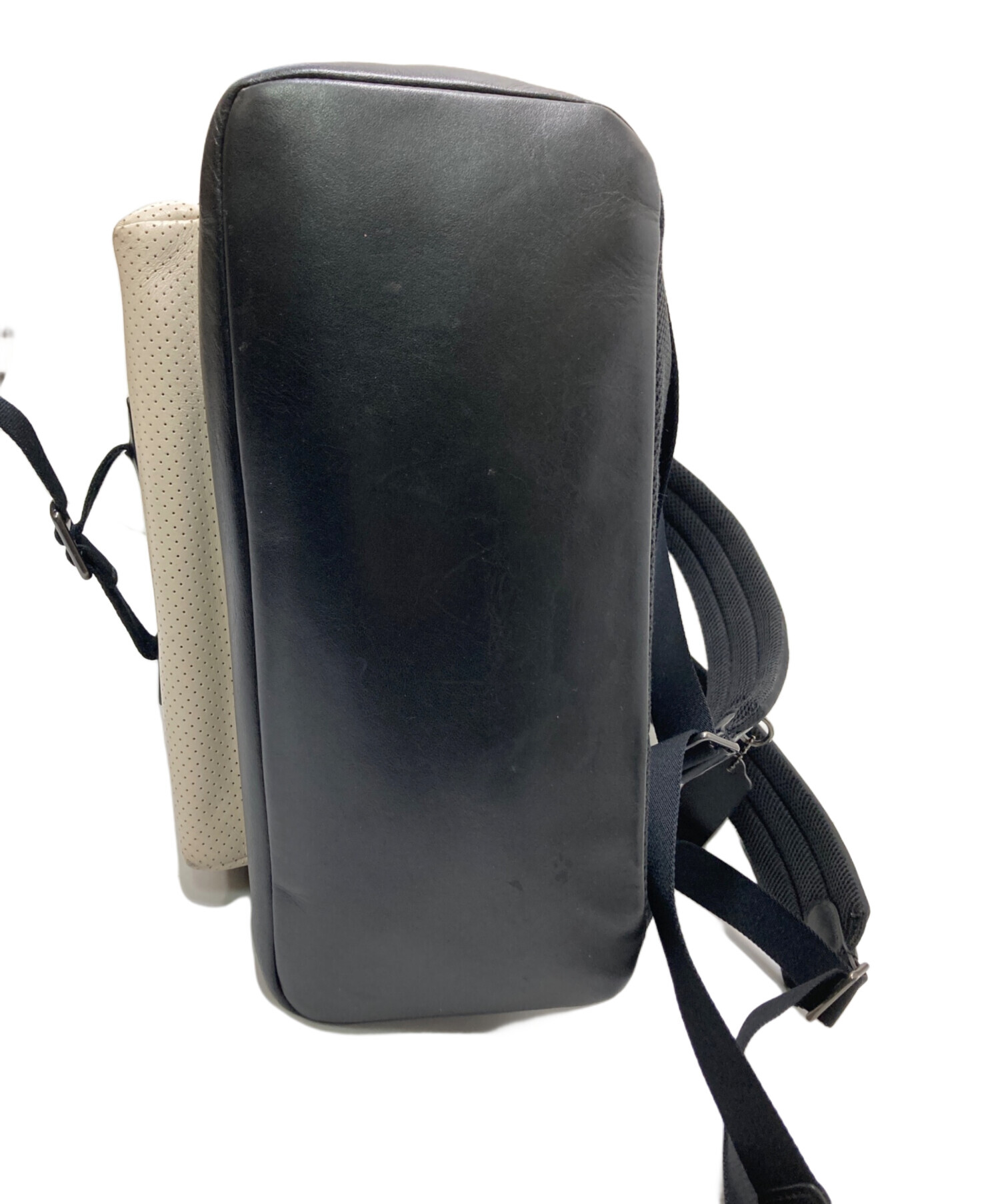 中古・古着通販】COACH (コーチ) リュック ホワイト サイズ:下記参照