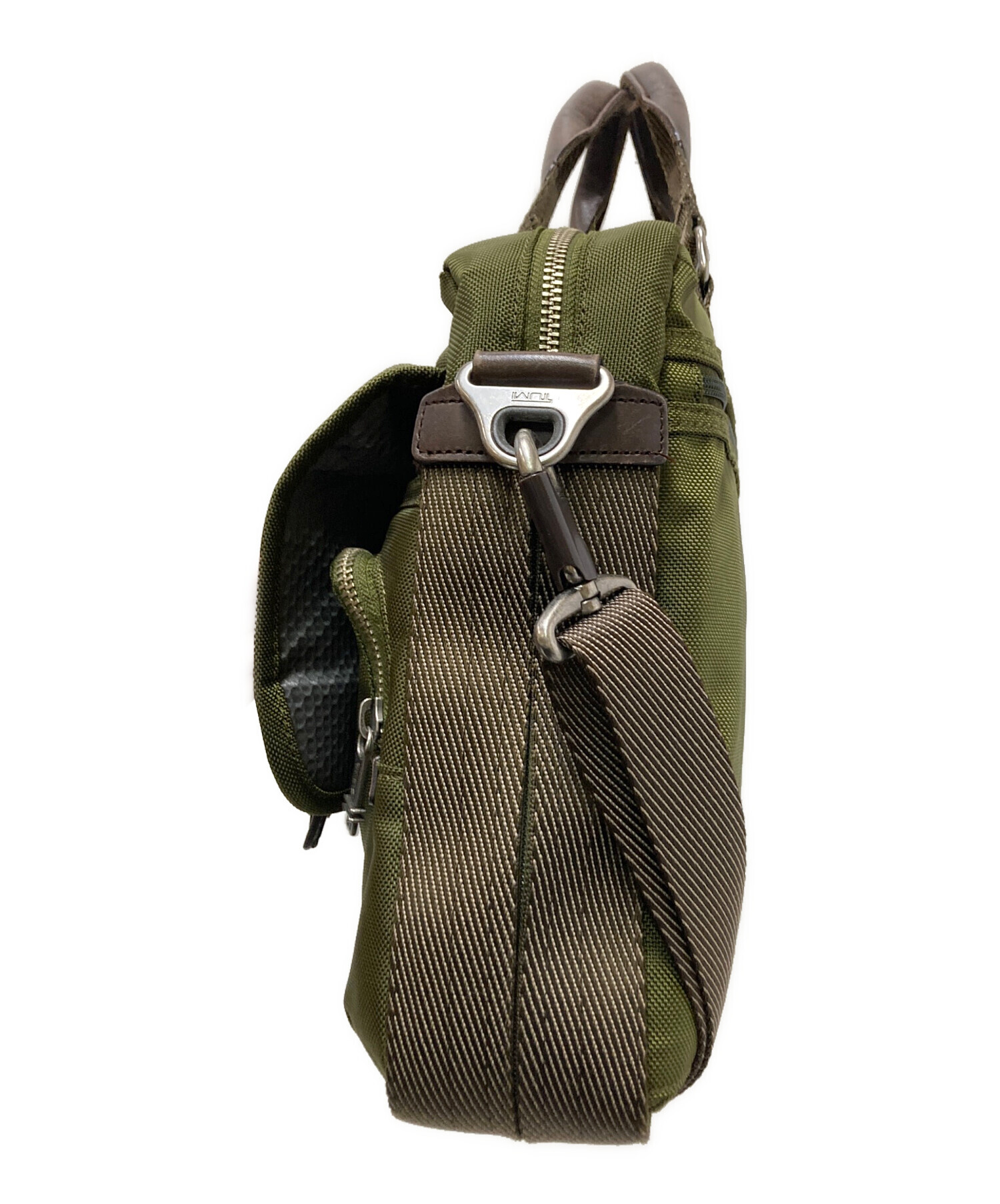 中古・古着通販】TUMI (トゥミ) ALPHA BRAVOビジネスバッグ オリーブ