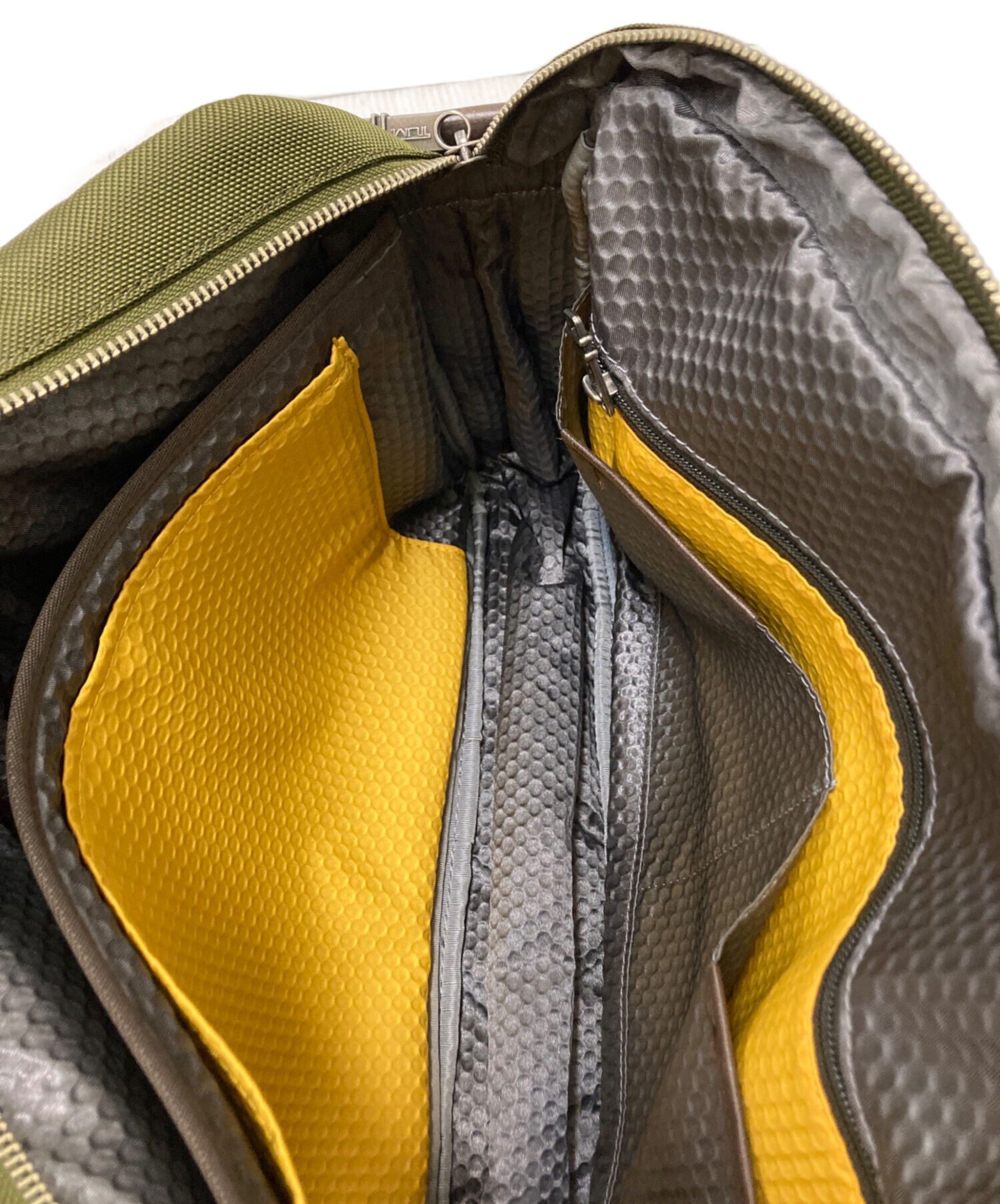 中古・古着通販】TUMI (トゥミ) ALPHA BRAVOビジネスバッグ オリーブ