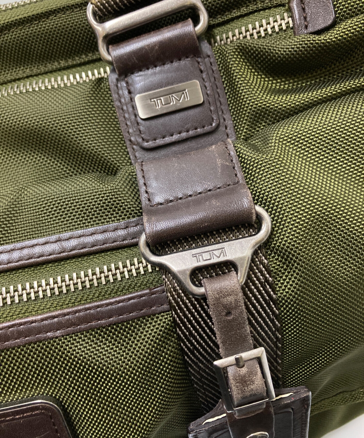 中古・古着通販】TUMI (トゥミ) ALPHA BRAVOビジネスバッグ オリーブ