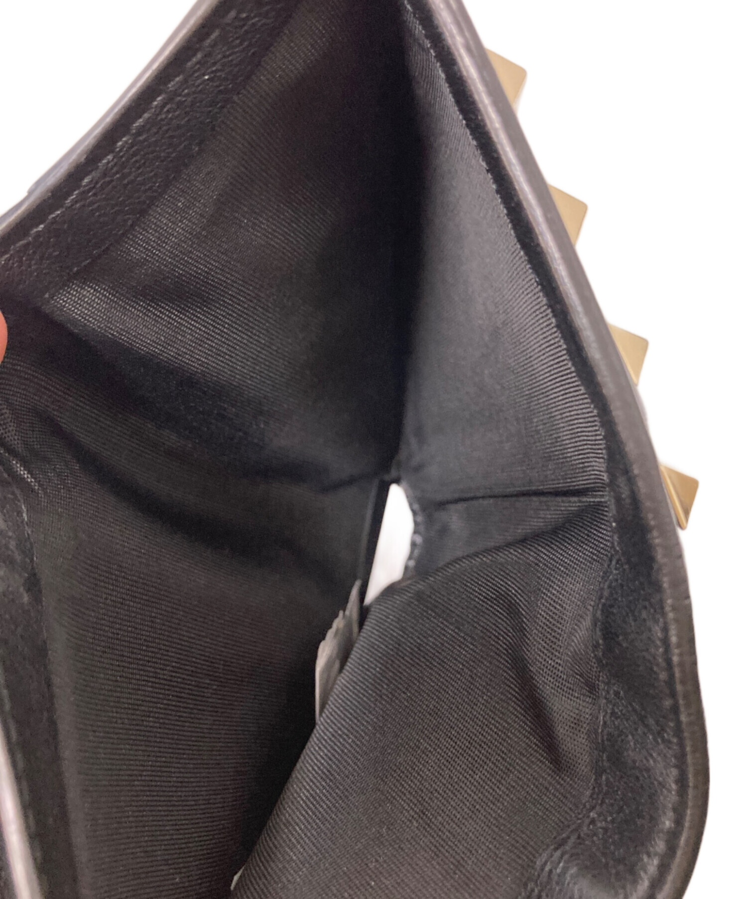 中古・古着通販】VALENTINO (ヴァレンティノ) ロックスタッズ 二つ折り