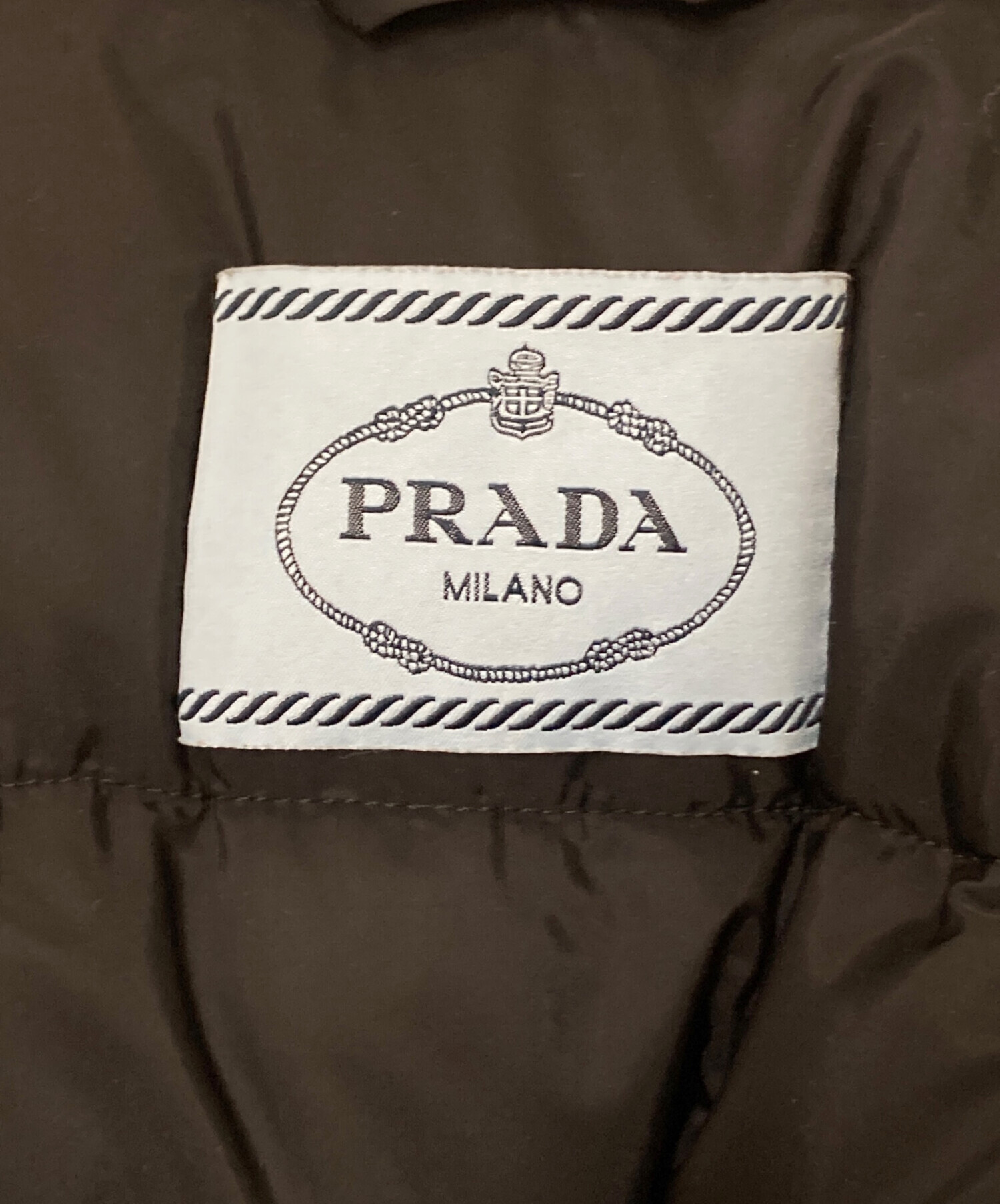 中古・古着通販】PRADA (プラダ) プレート付きダウンジャケット 