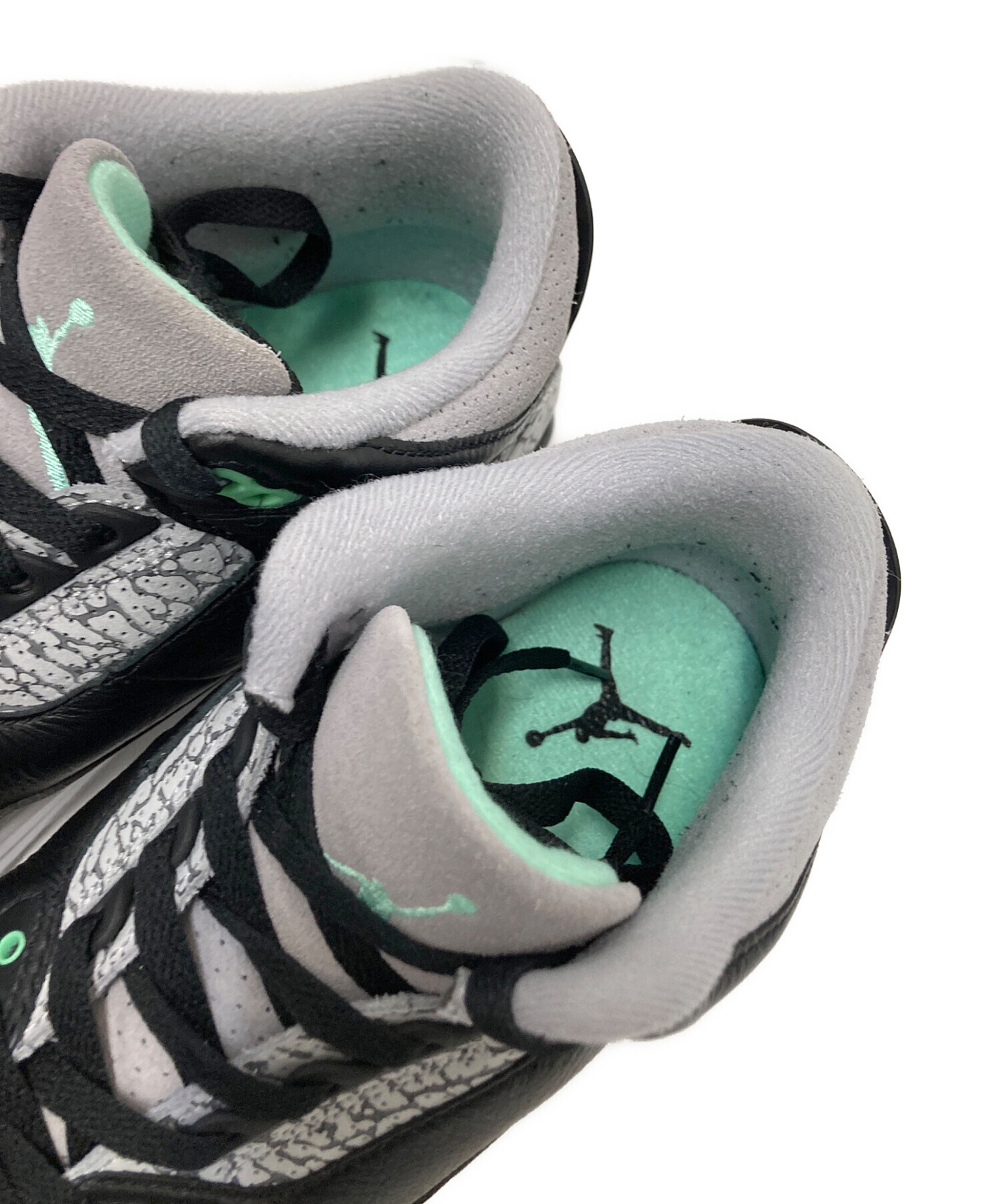 ナイキエアジョーダン3レトロ Green Glow27センチ　中古　美品 ナイキエアジョーダン3レトロ Green Glow27センチ 中古 美品 AIR