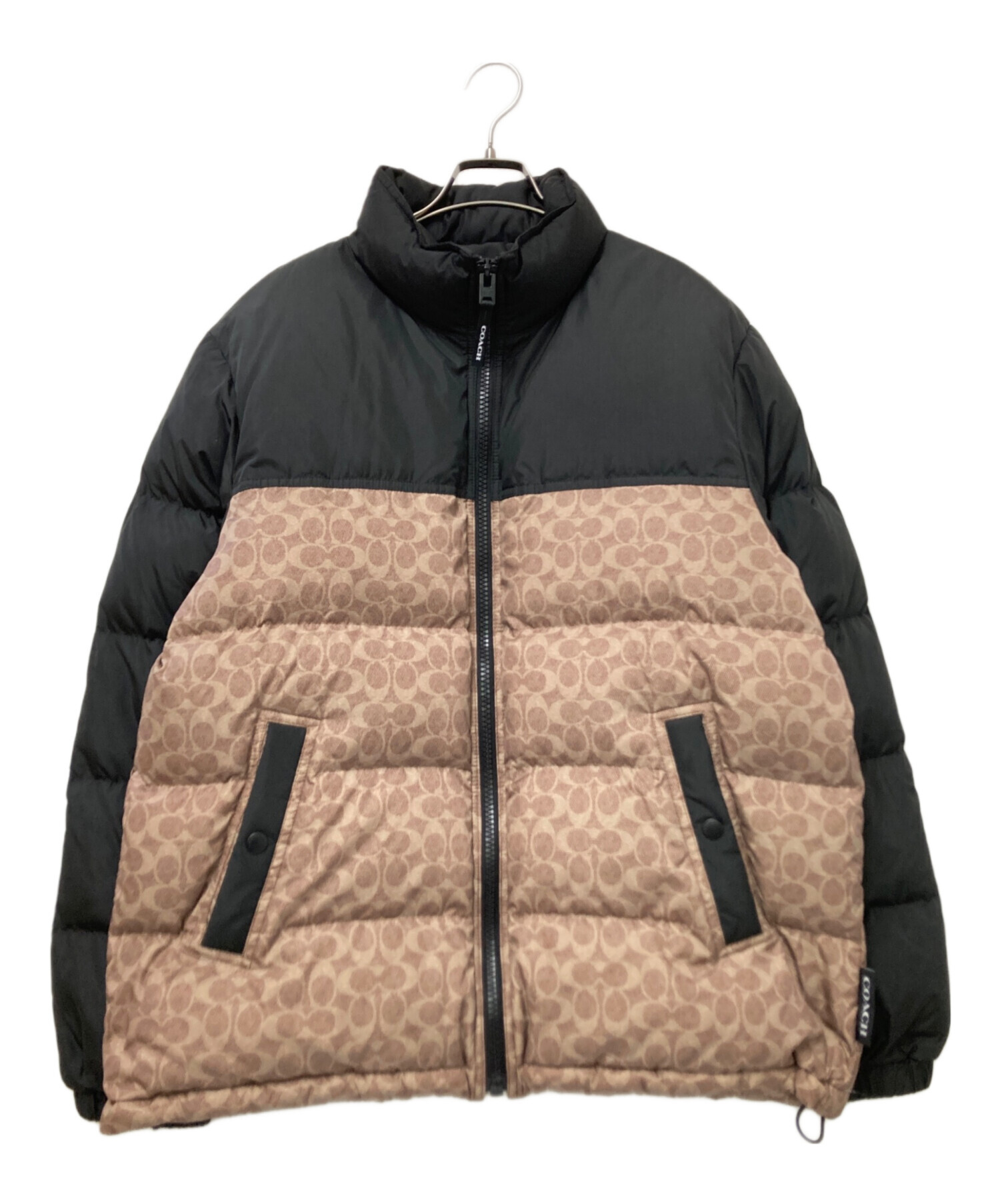 Coach ロゴ入りダウンジャケット ベージュ/黒 中古・古着通販】COACH (コーチ) シグネチャーダウンジャケット