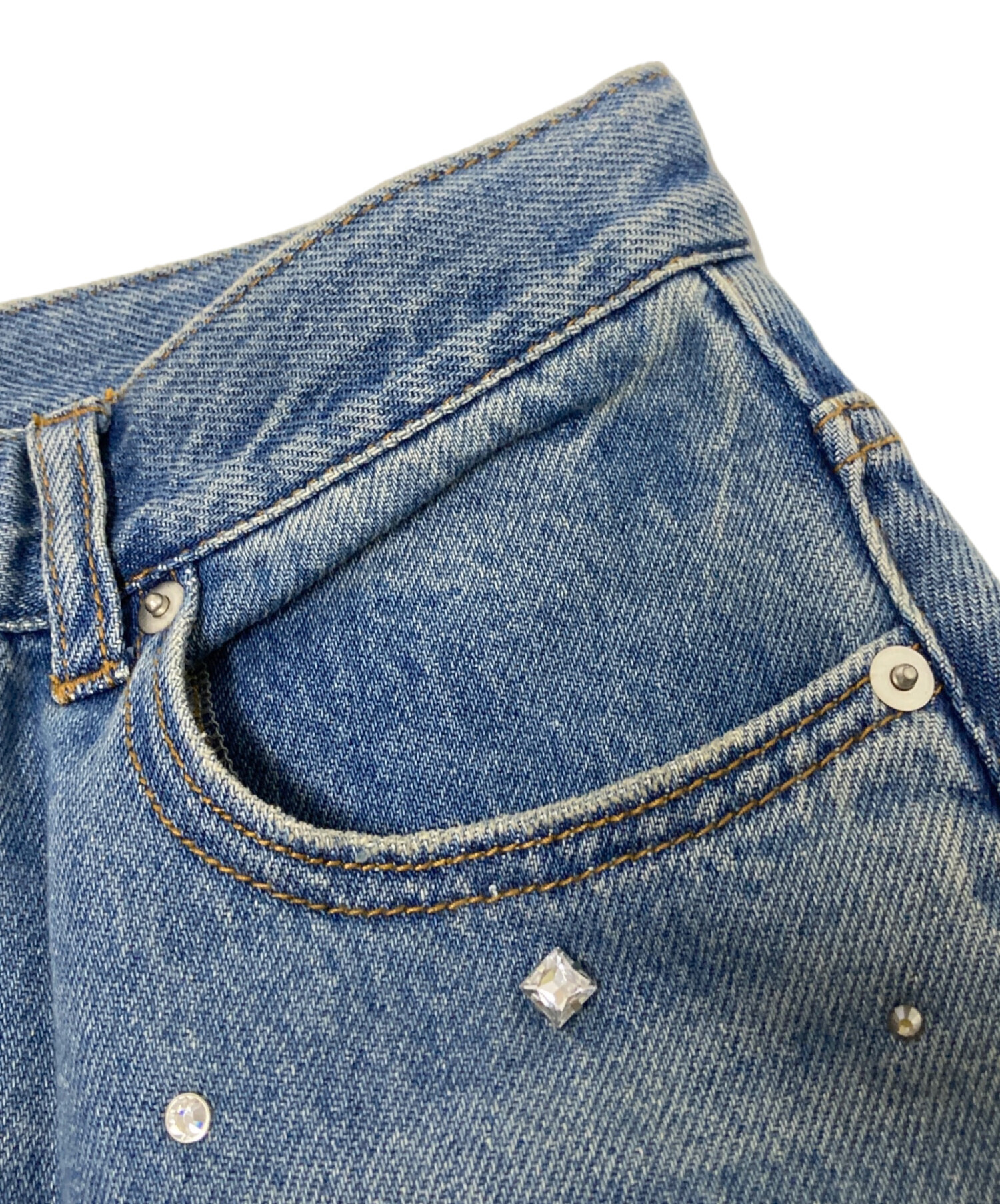 中古・古着通販】Ameri (アメリ) UND BIJOU STRAIGHT DENIM PANT 中古・古着通販】Ameri (アメリ) UND BIJOU STRAIGHT DENIM PANT